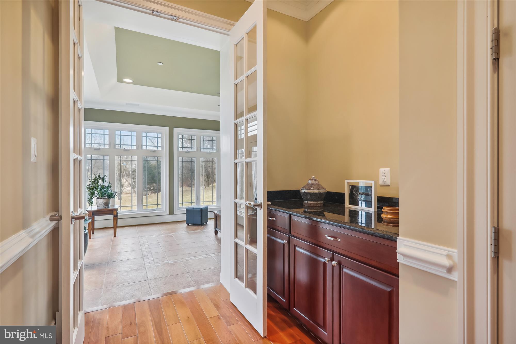 LAYTONSVILLE OUTSIDE - Residential