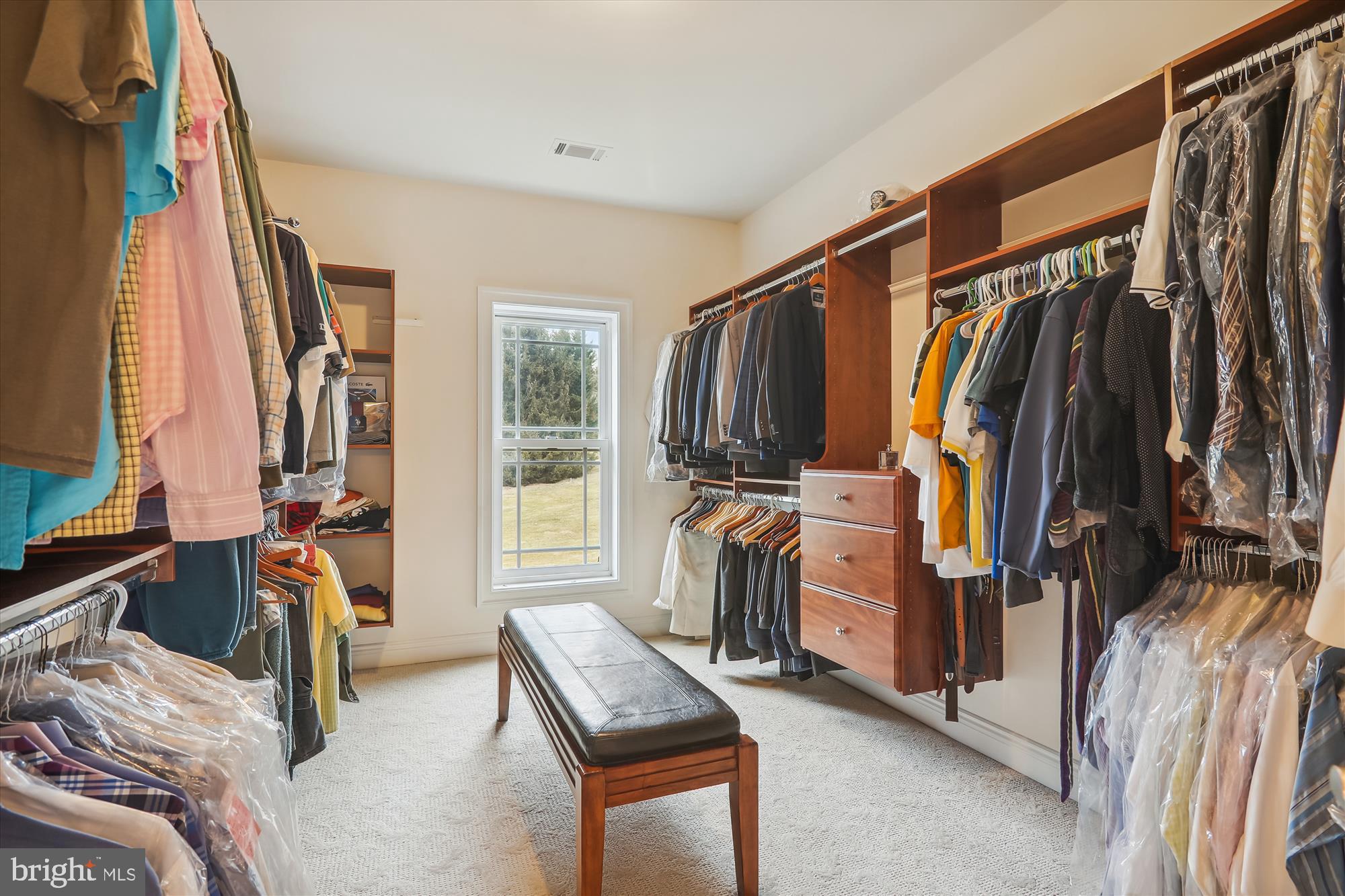 LAYTONSVILLE OUTSIDE - Residential