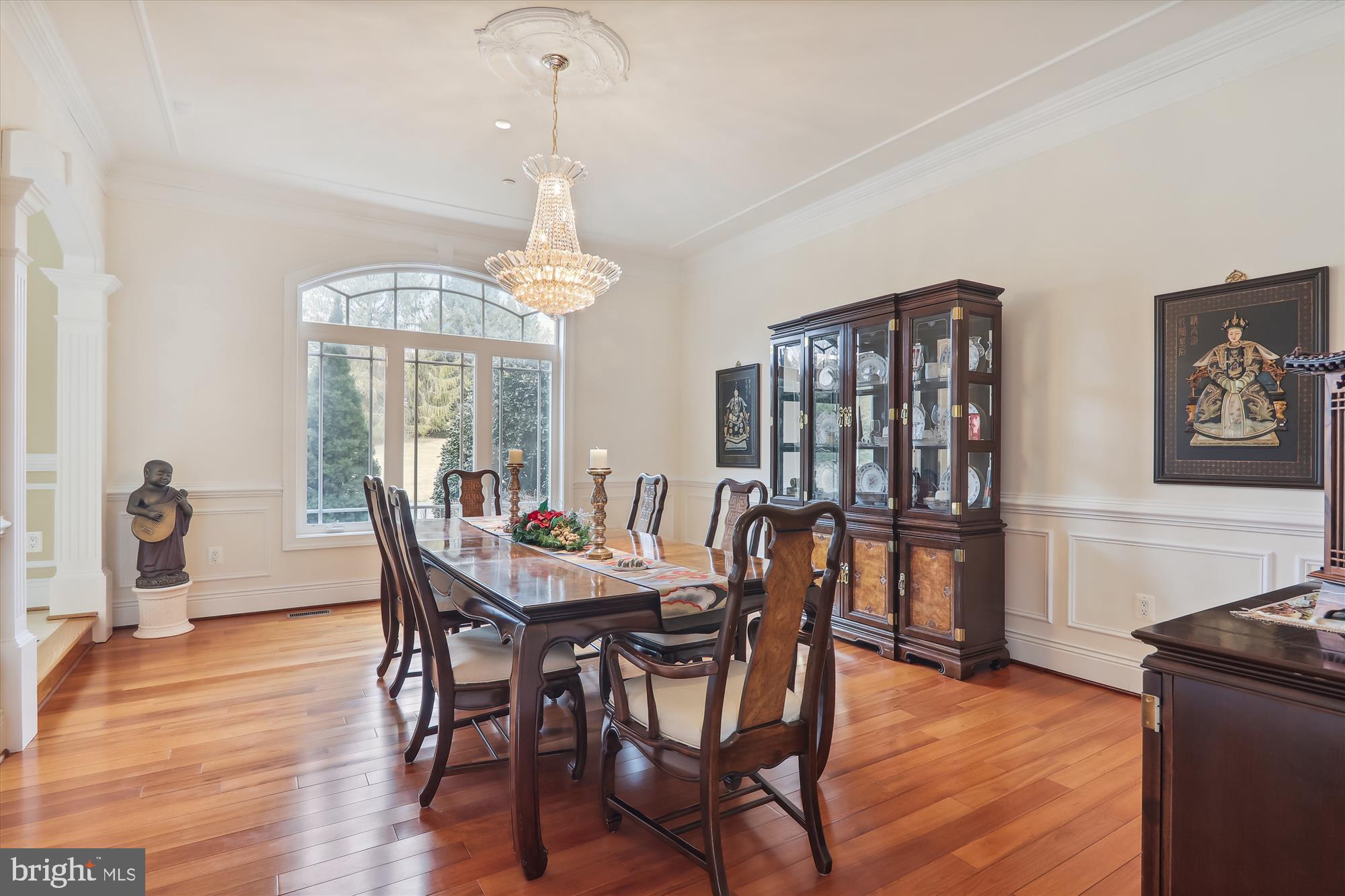 LAYTONSVILLE OUTSIDE - Residential