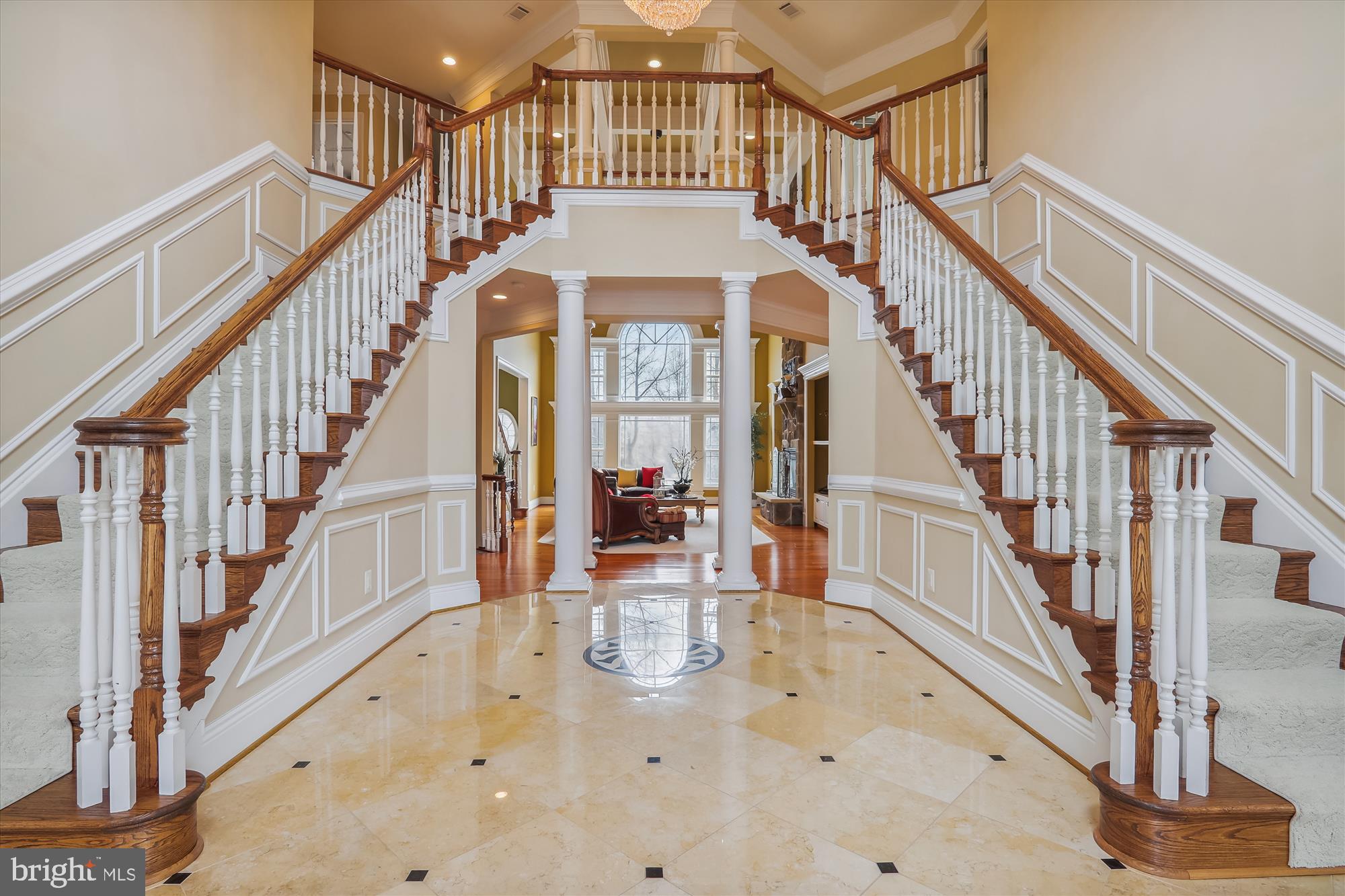 LAYTONSVILLE OUTSIDE - Residential