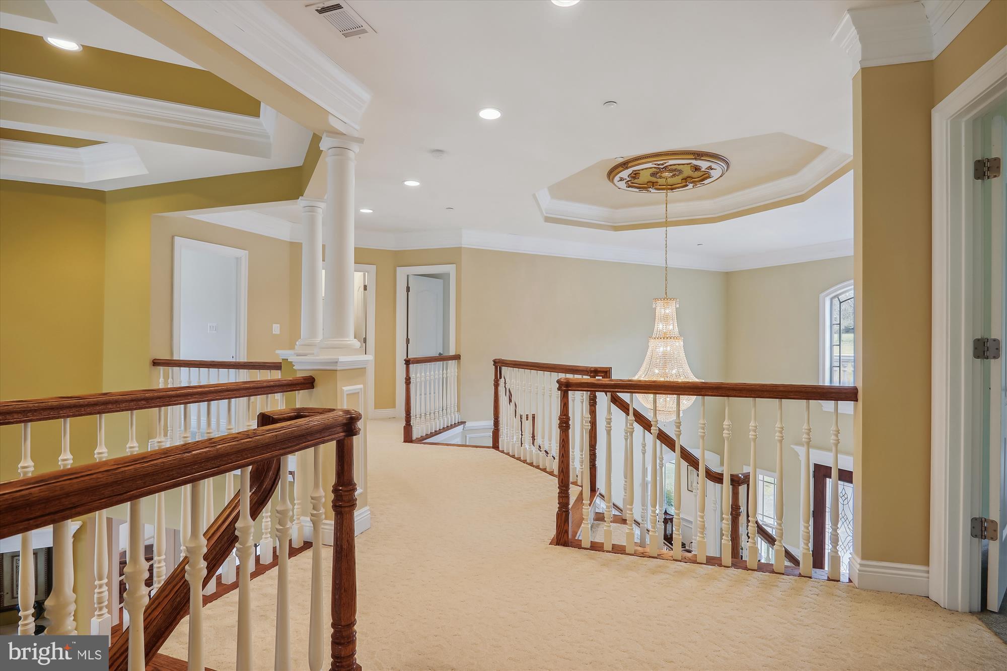 LAYTONSVILLE OUTSIDE - Residential