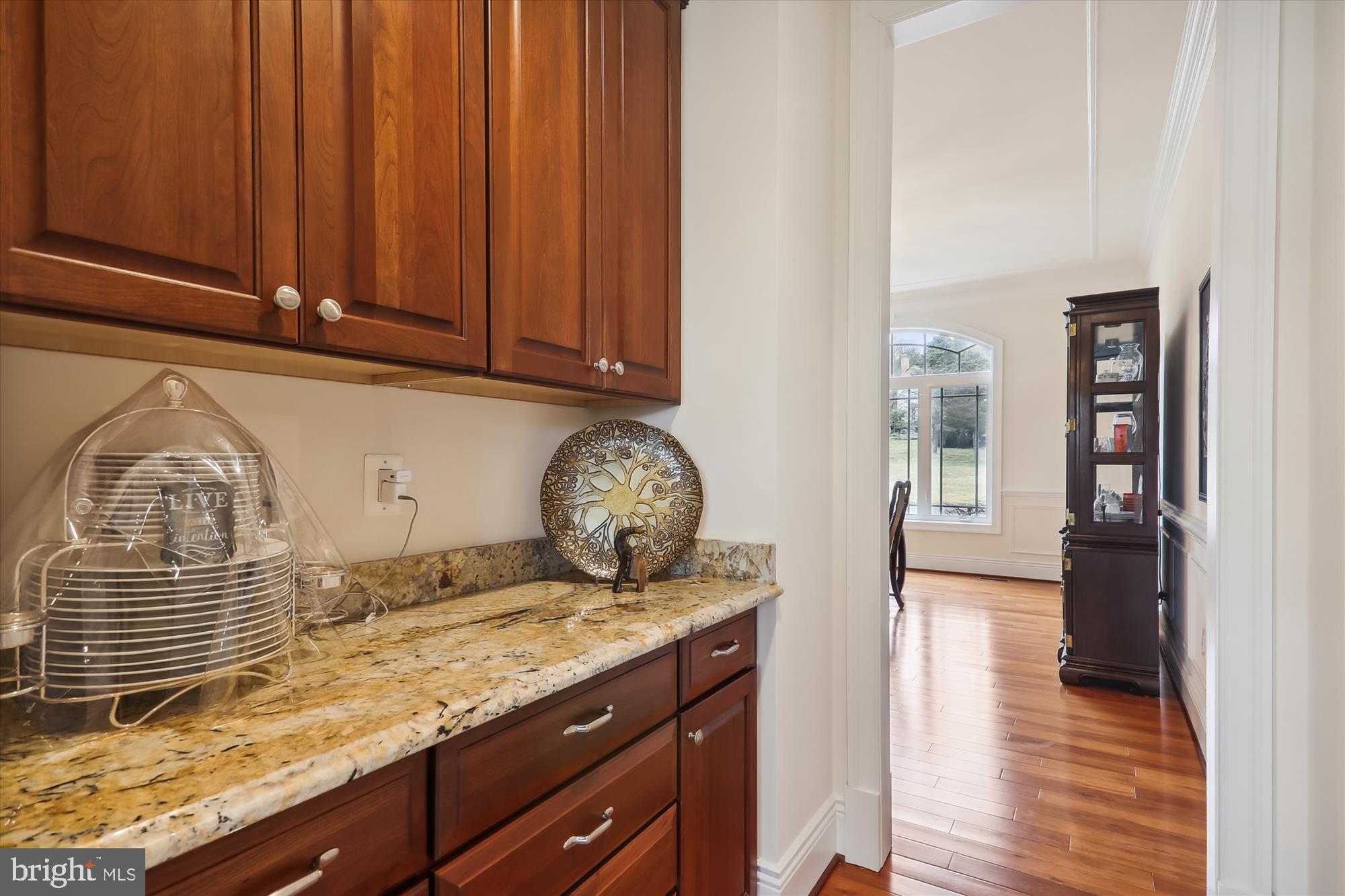 LAYTONSVILLE OUTSIDE - Residential