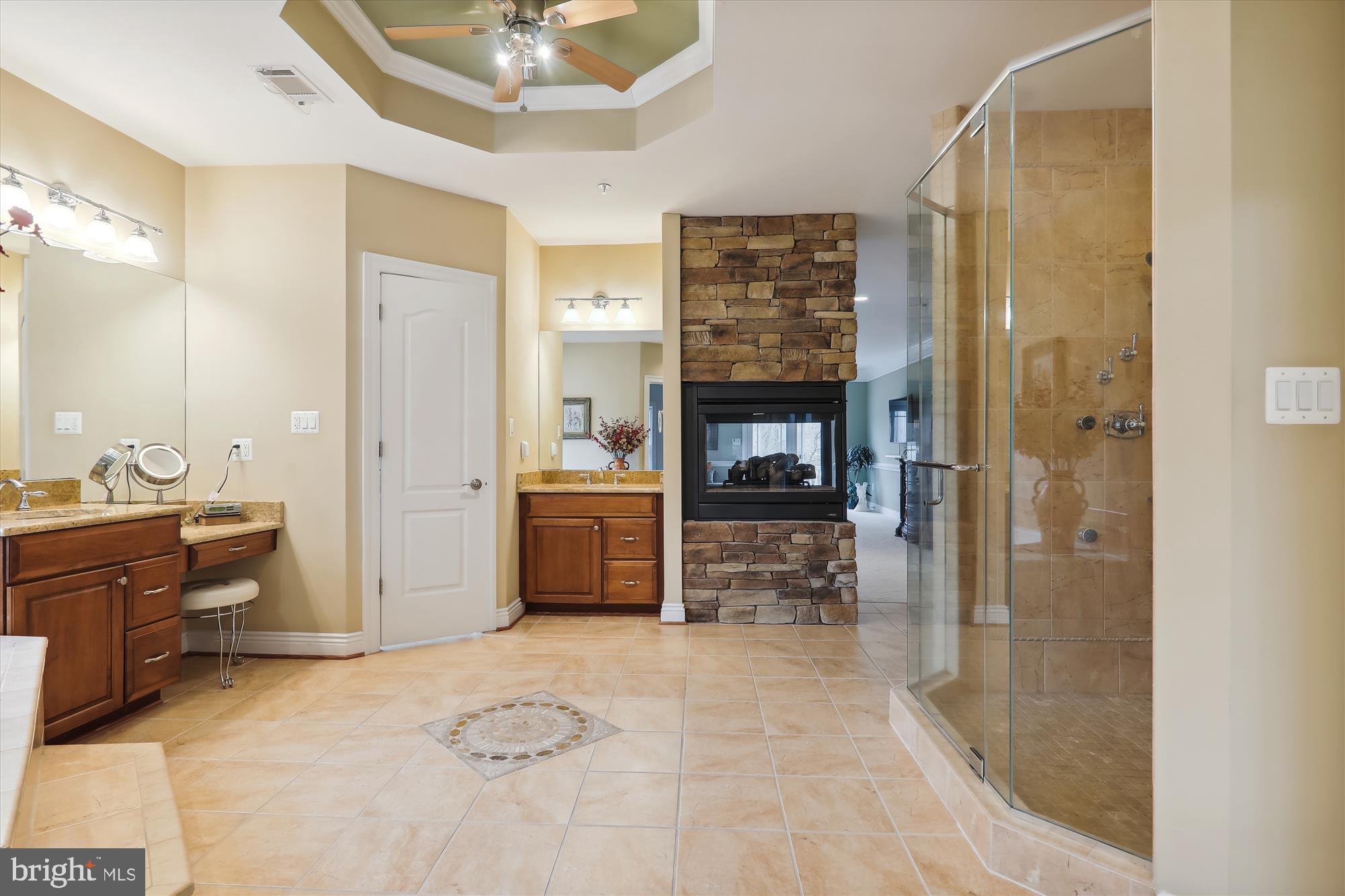 LAYTONSVILLE OUTSIDE - Residential