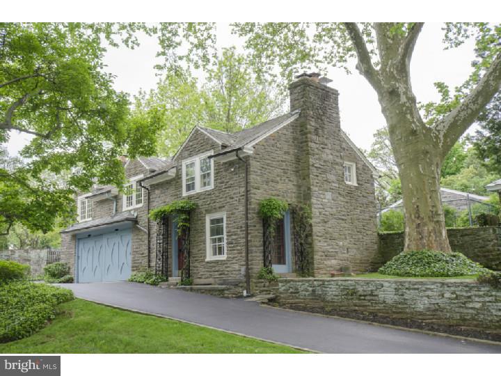 CHESTNUT HILL - Residential