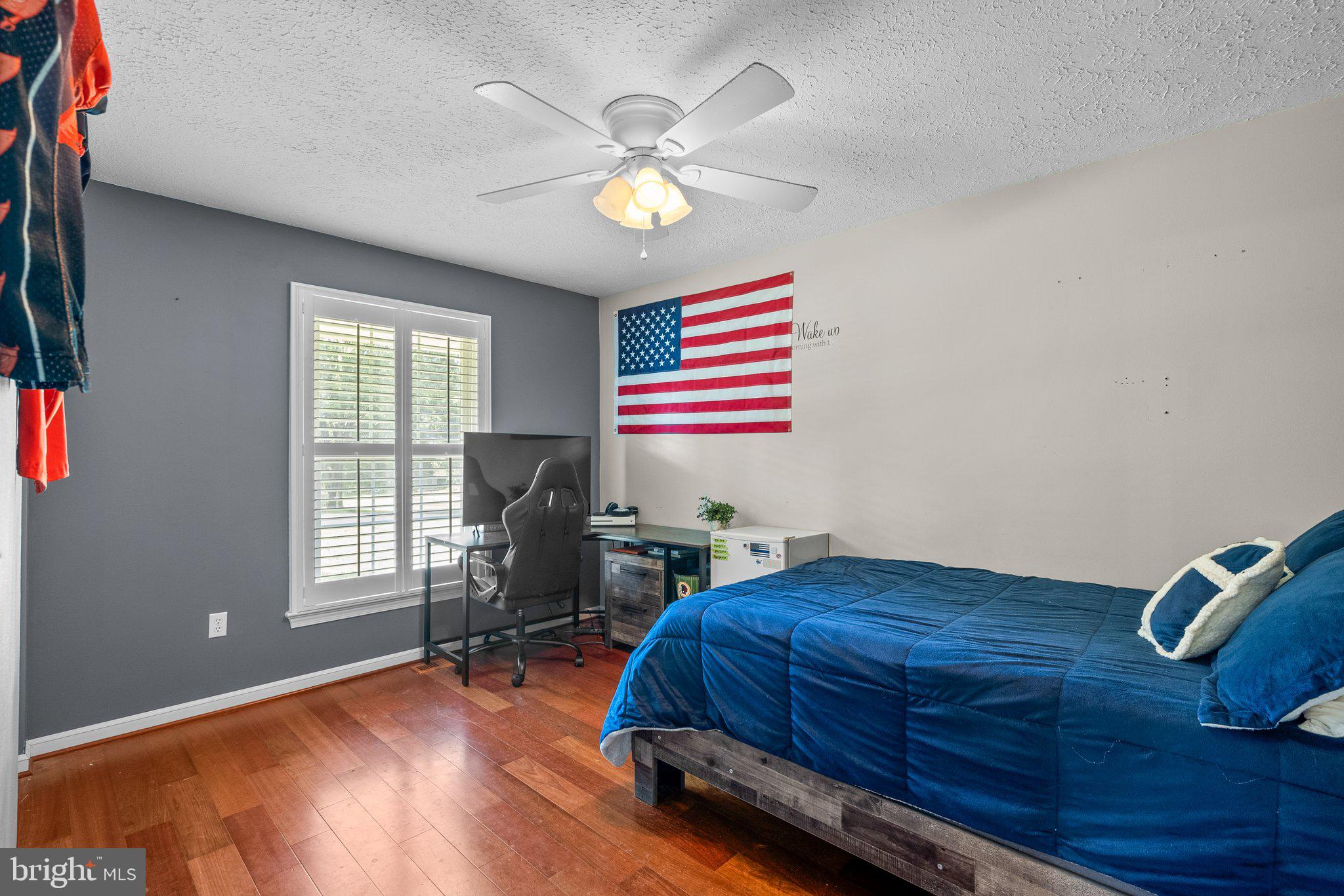 THE OAKS - Residential