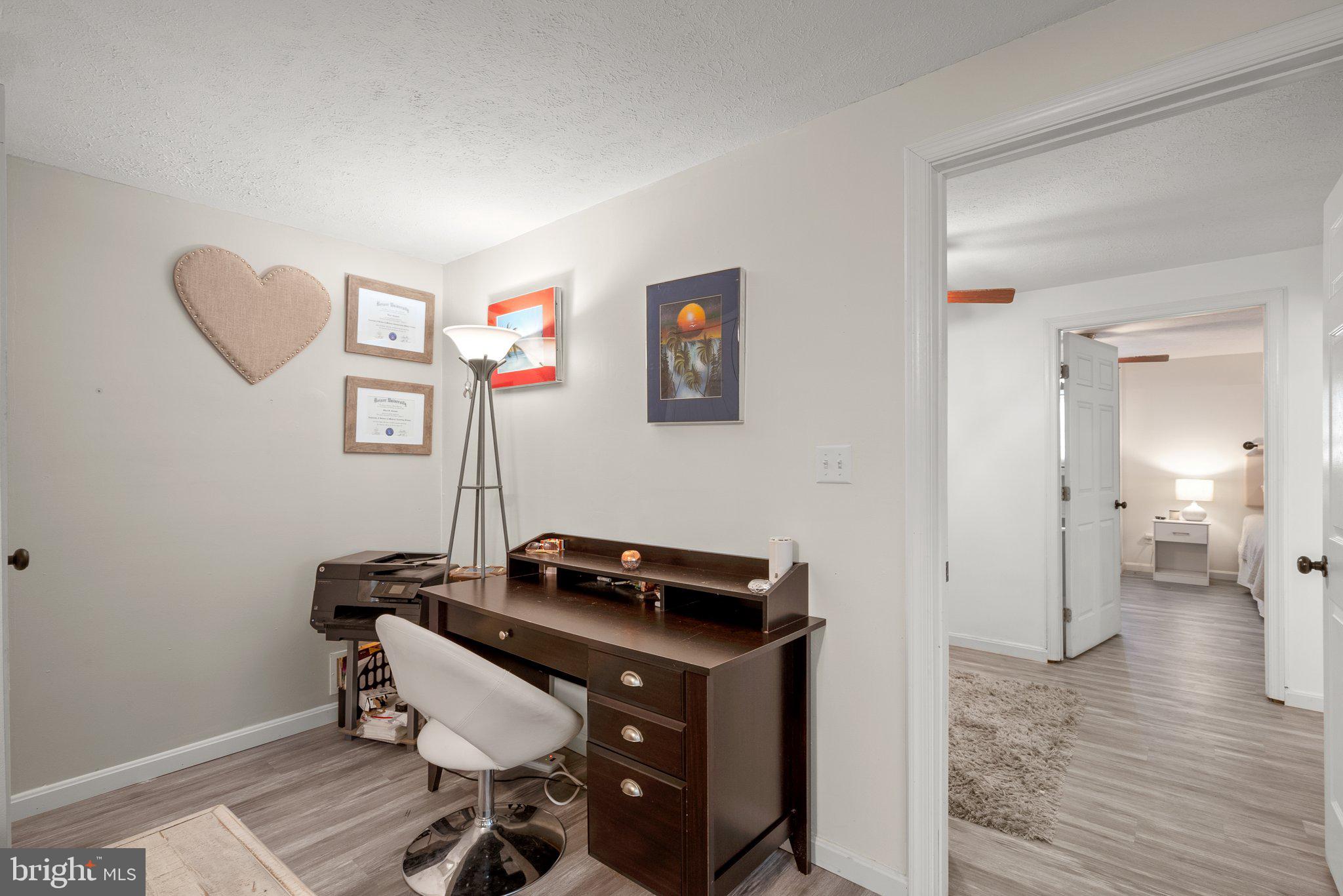 THE OAKS - Residential