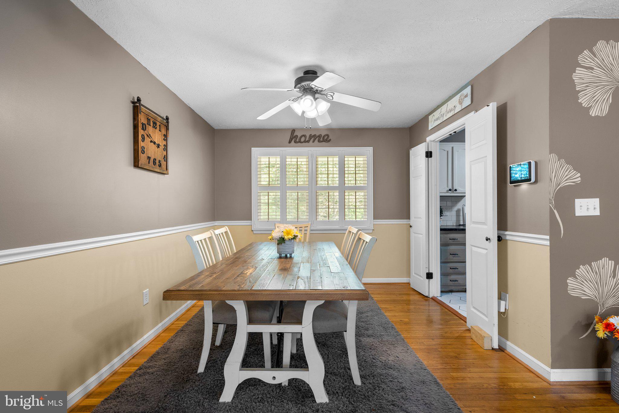 THE OAKS - Residential