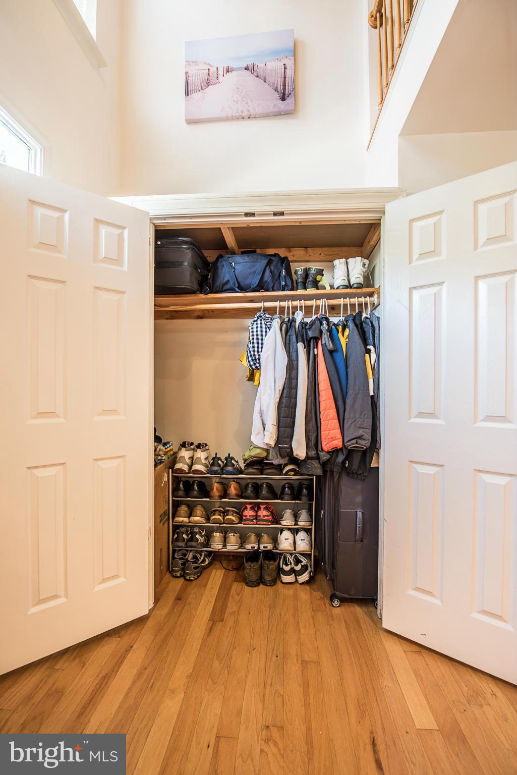 GREAT FALLS CHASE - Residential