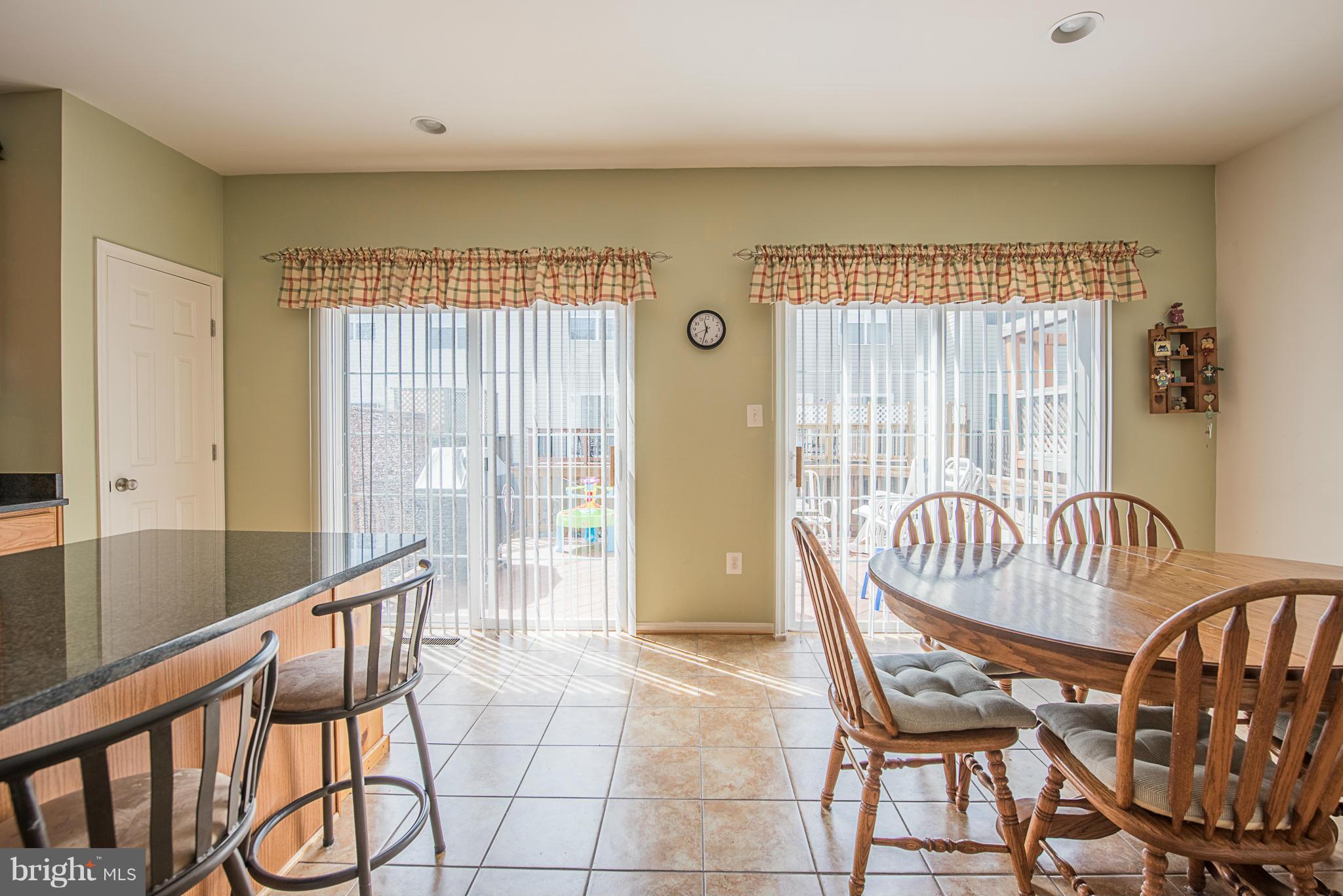 GREAT FALLS CHASE - Residential