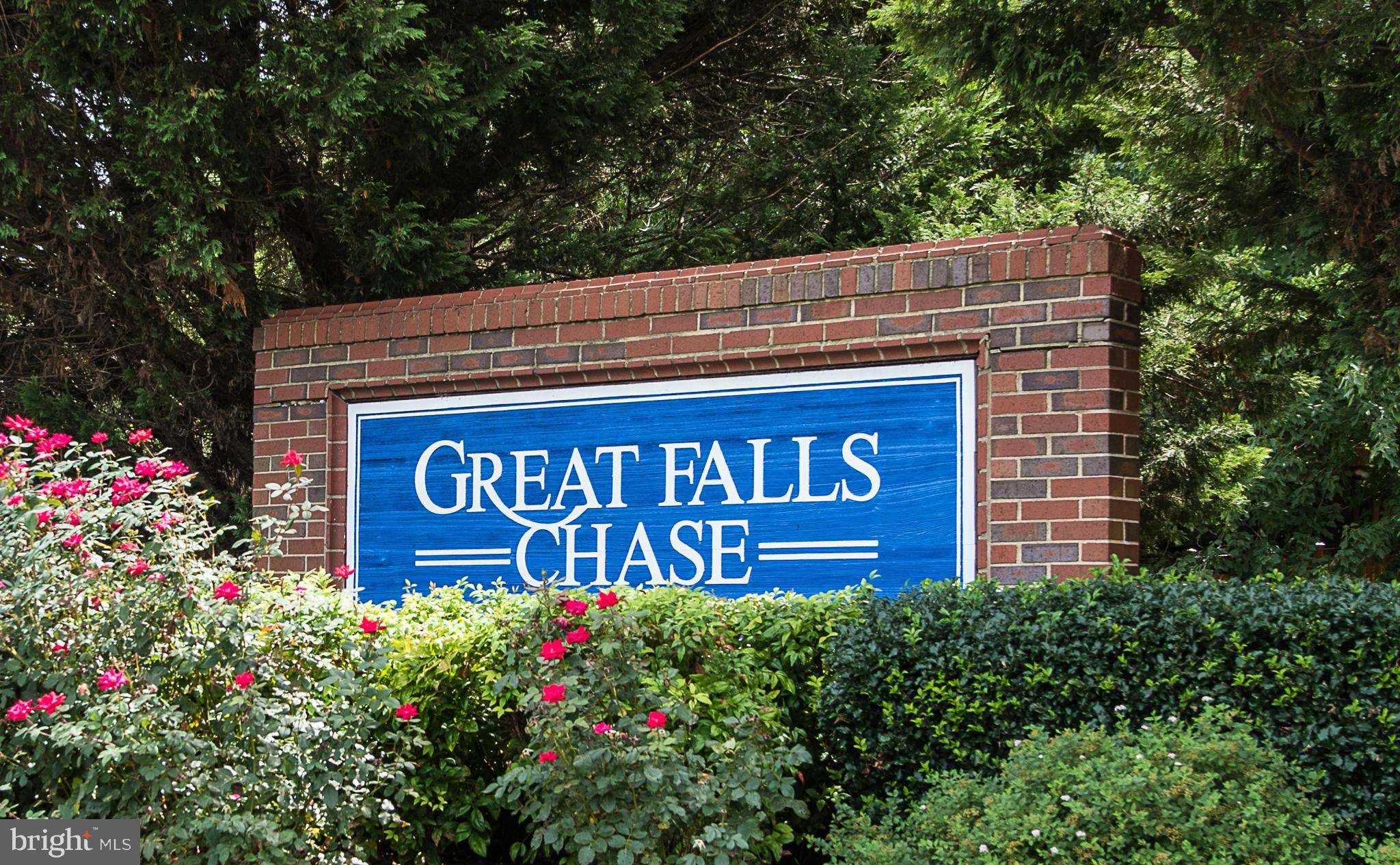 GREAT FALLS CHASE - Residential