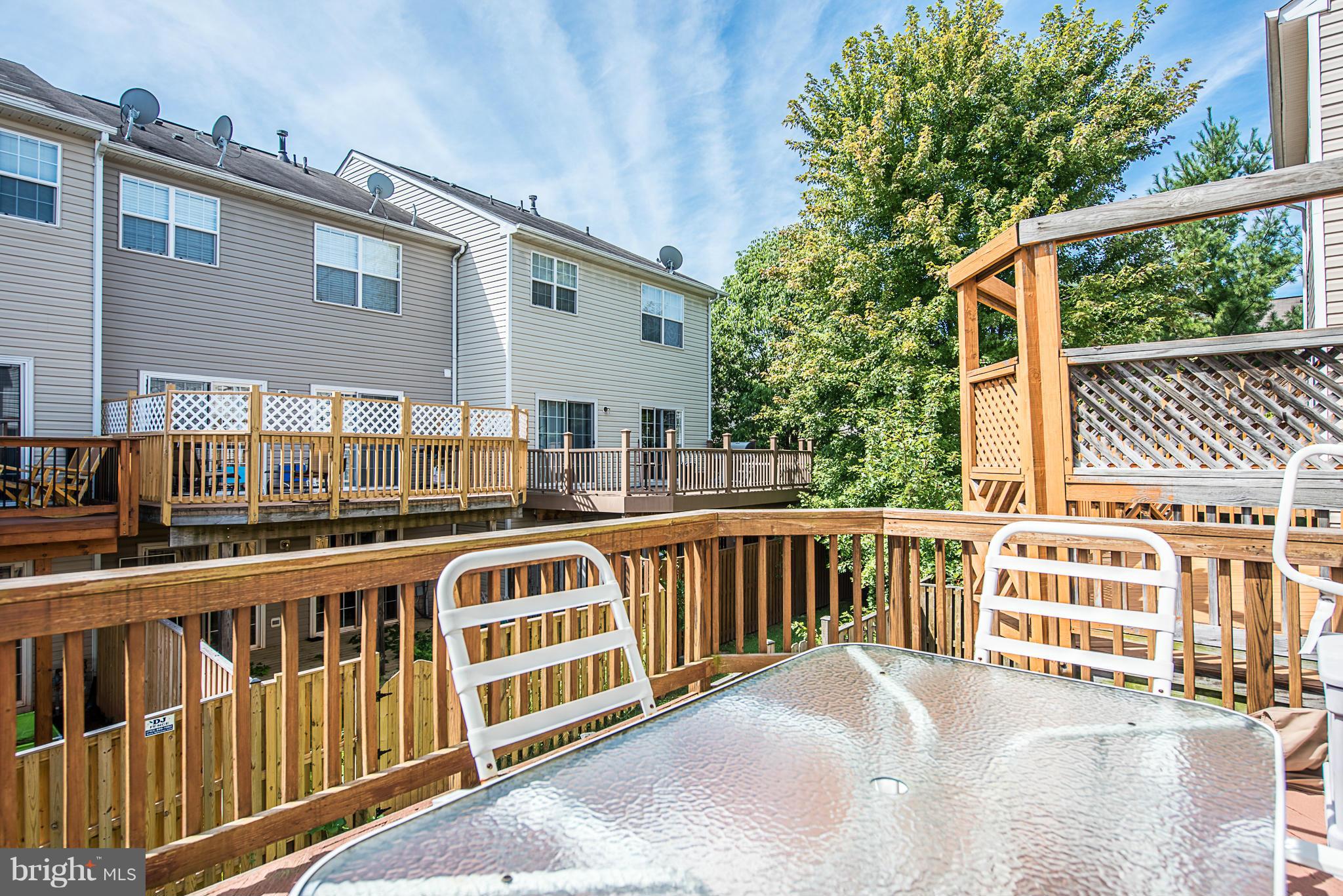 GREAT FALLS CHASE - Residential