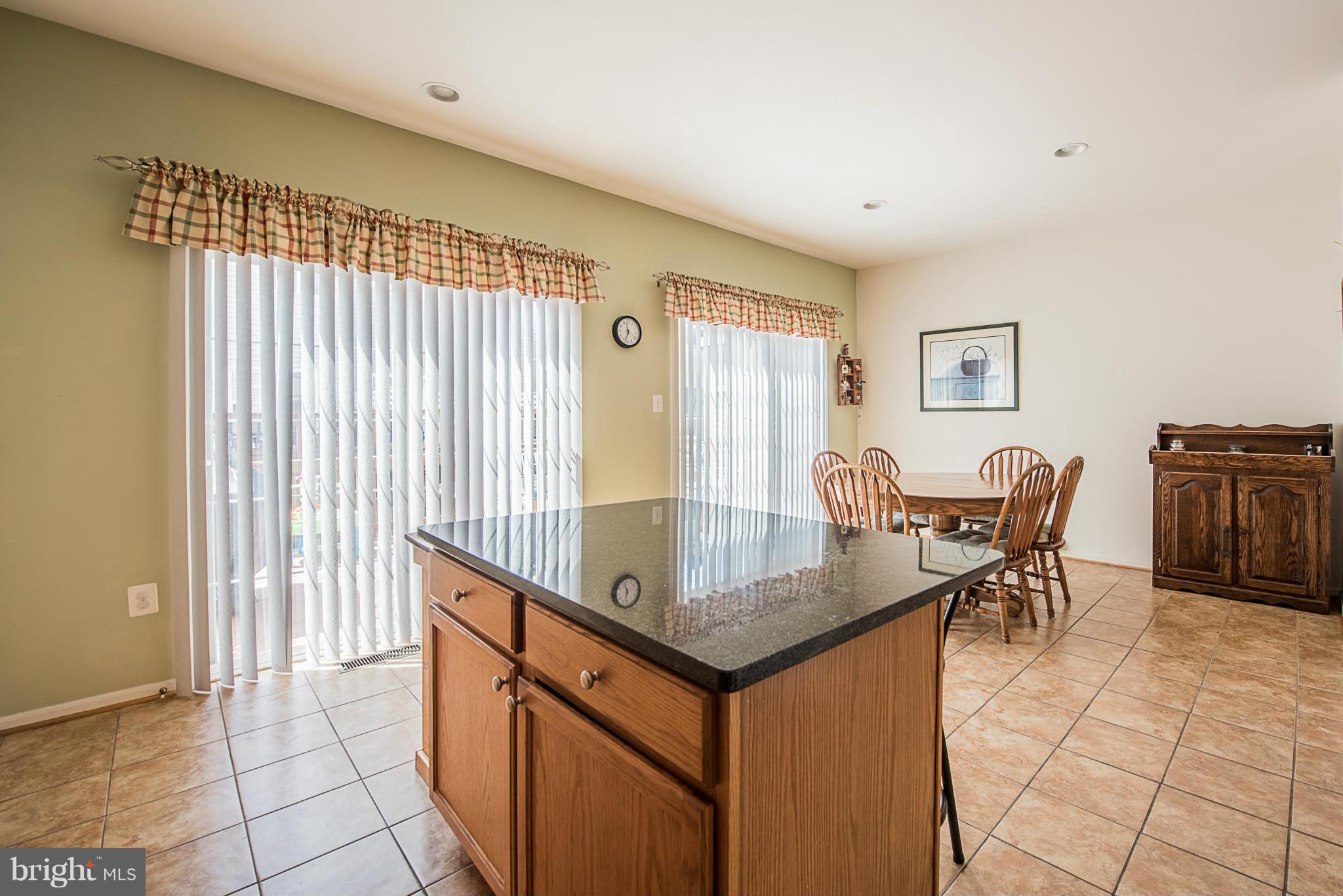 GREAT FALLS CHASE - Residential