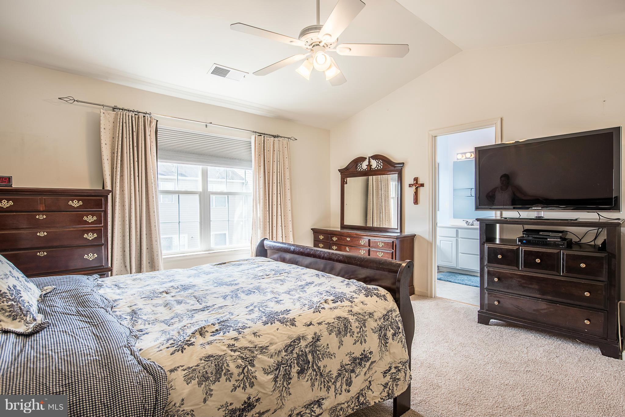 GREAT FALLS CHASE - Residential