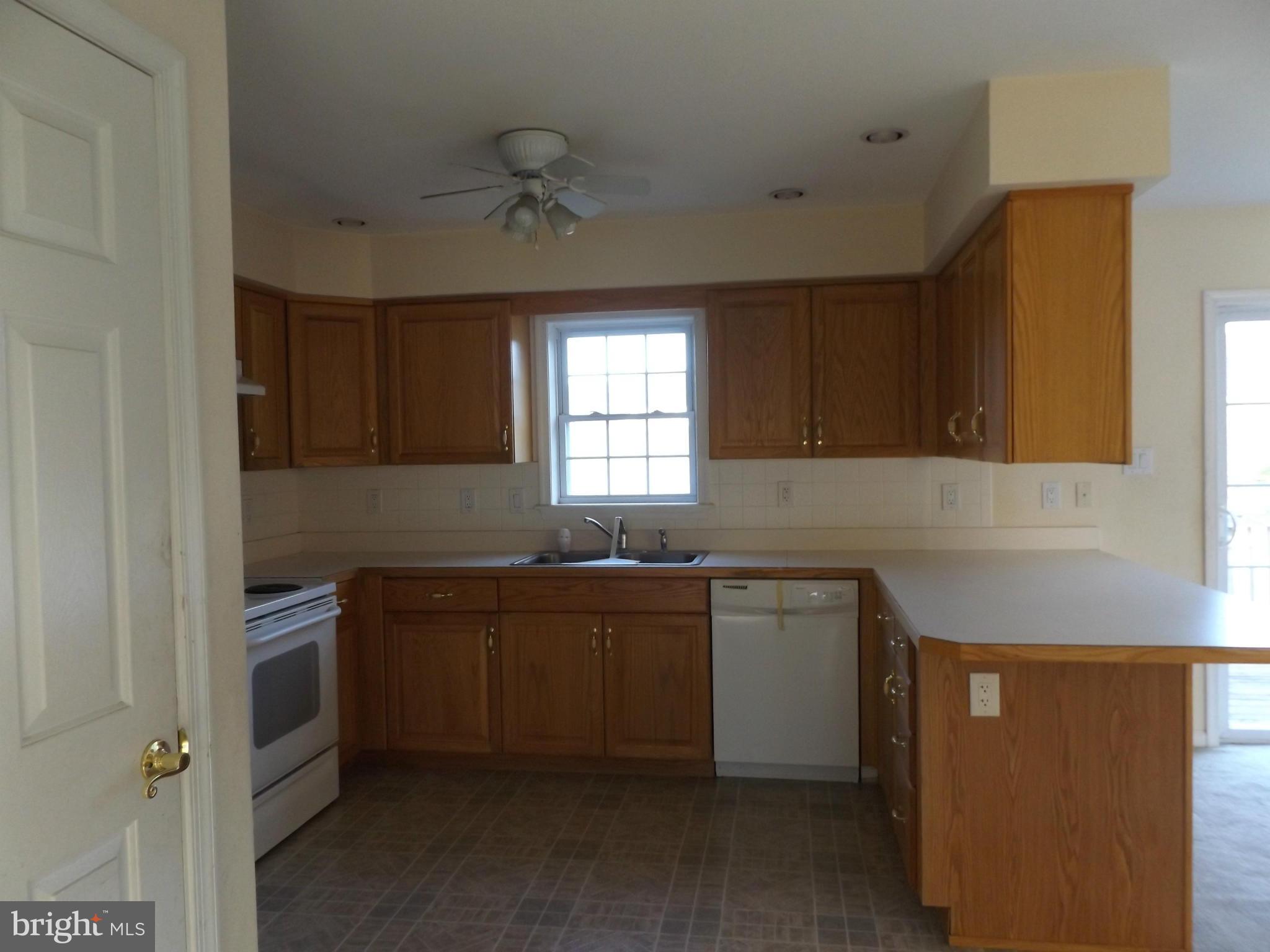 MASSANUTTEN VIEW - Residential