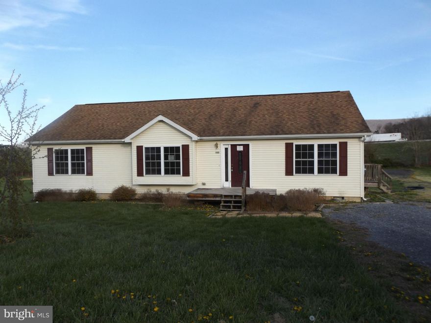 First Look Initiative for owner occupants through 5/4/2016. Property being sold "As Is". EMD certified funds payable to Century 21 Braddock. This 3 bedroom 2 bath home is situated on level lot with mountain views. Master bath has garden tub and separate shower. Bay window in living room gives lots of natural light.