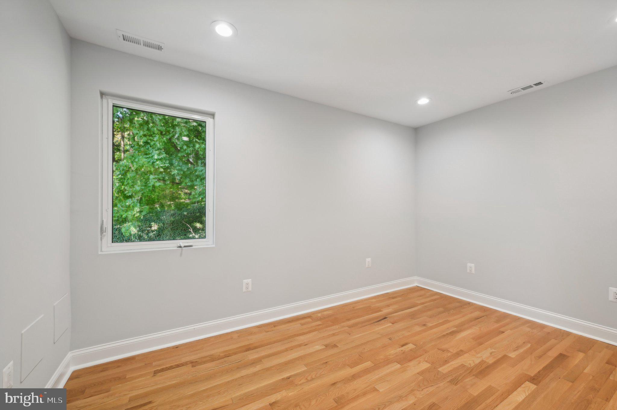 PARKTON - Residential