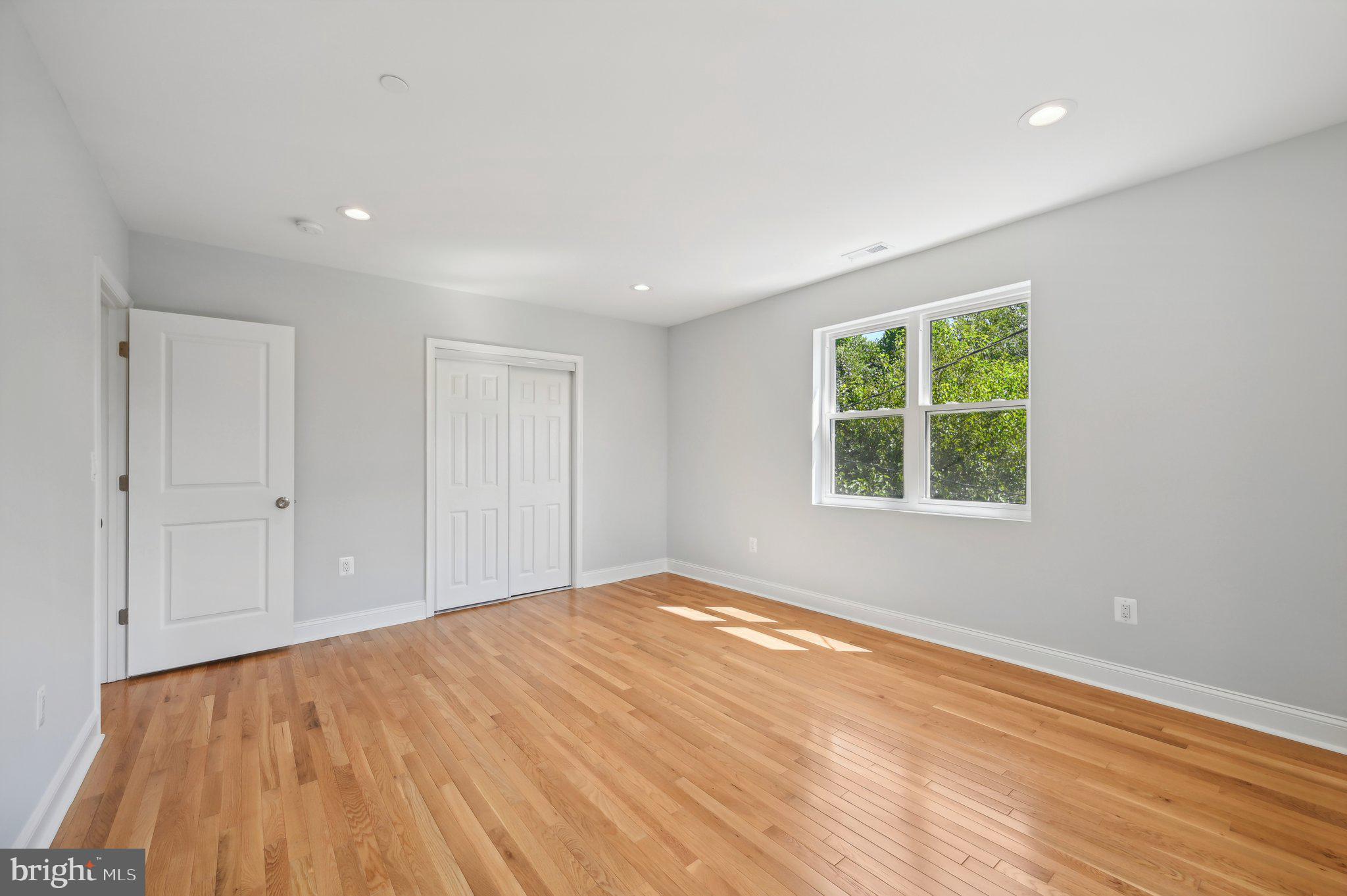 PARKTON - Residential