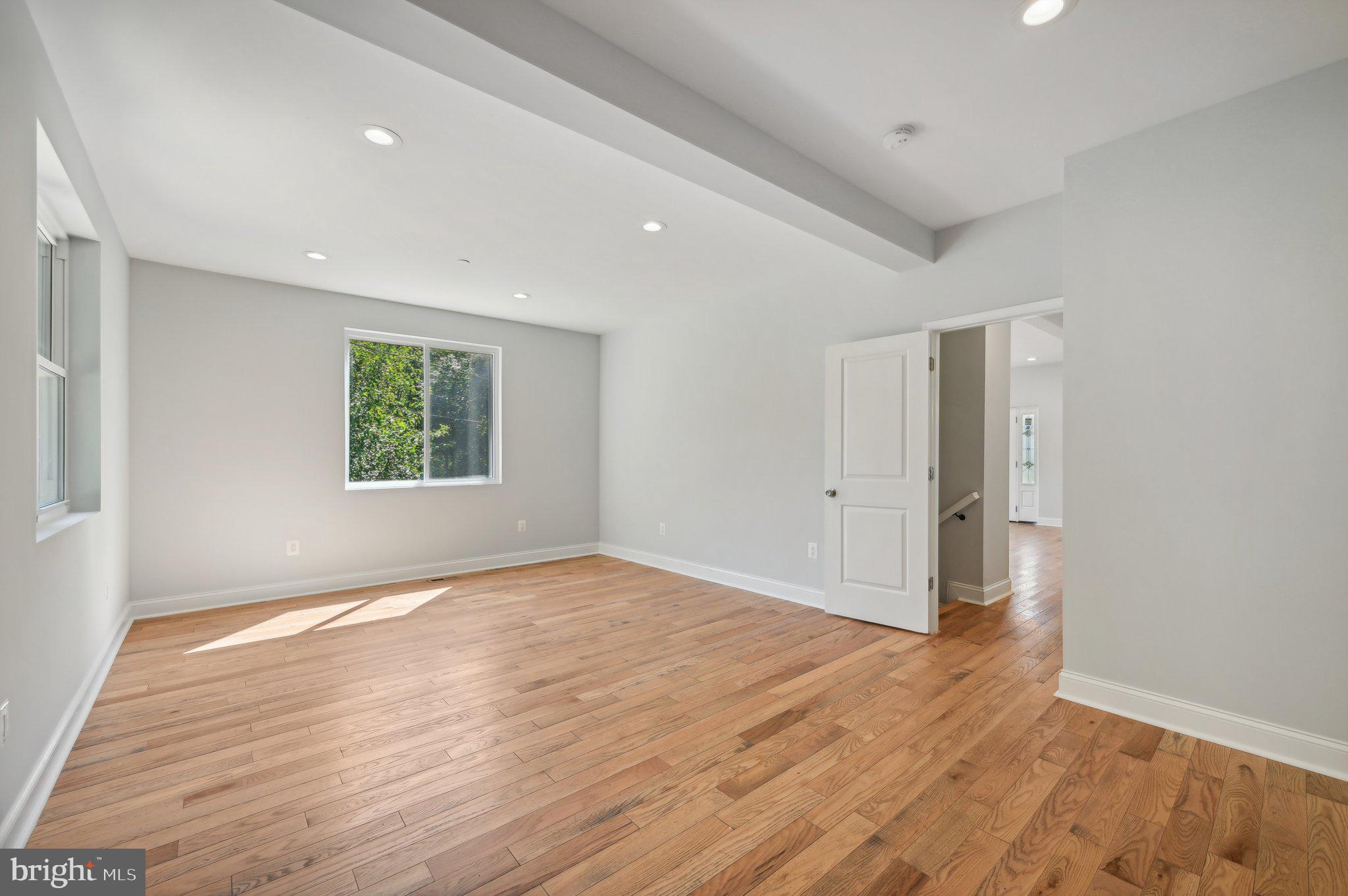 PARKTON - Residential