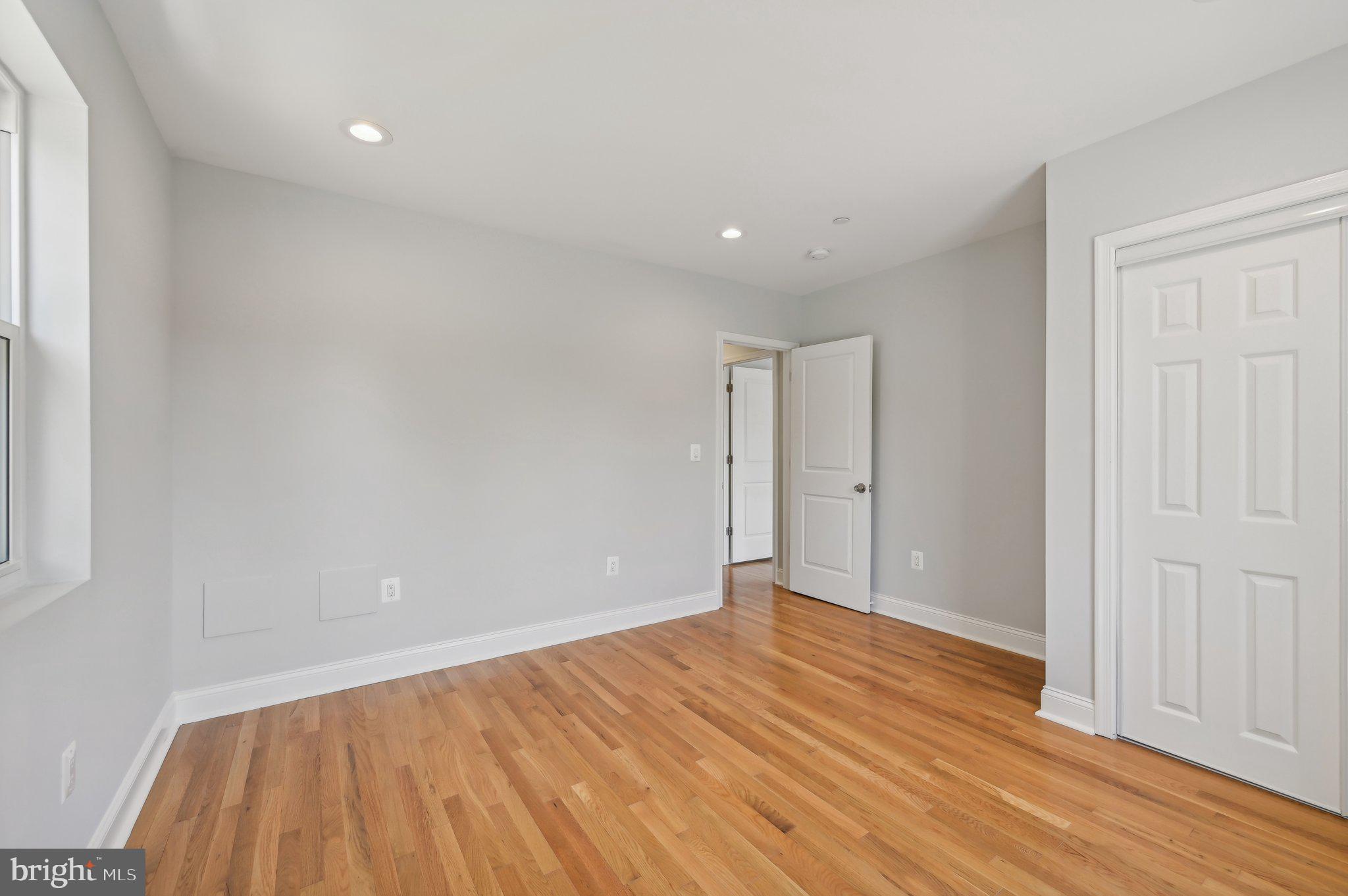 PARKTON - Residential