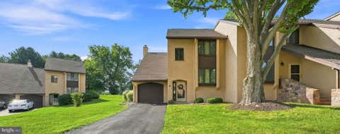 Townhouse For Sale - 115 Golf Club Drive<br/> LANGHORNE, PA 19047