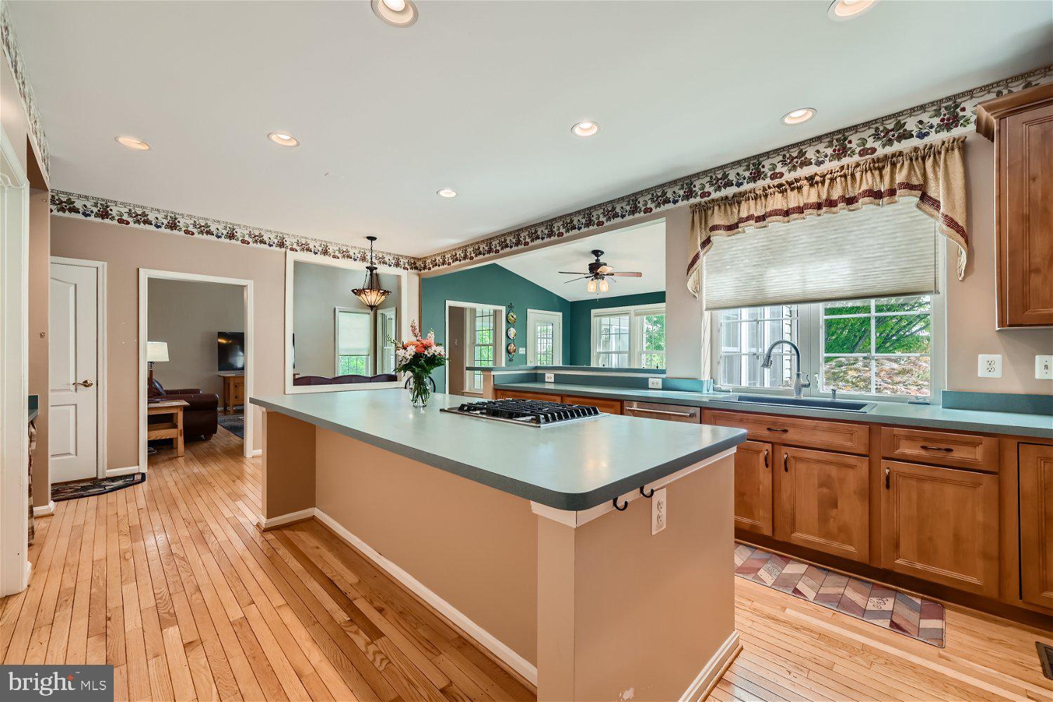 HARRISON HILLS - Residential