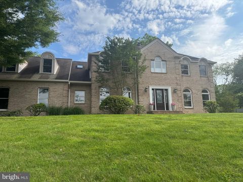 46 MAHER LANE NEWTOWN PA 18940