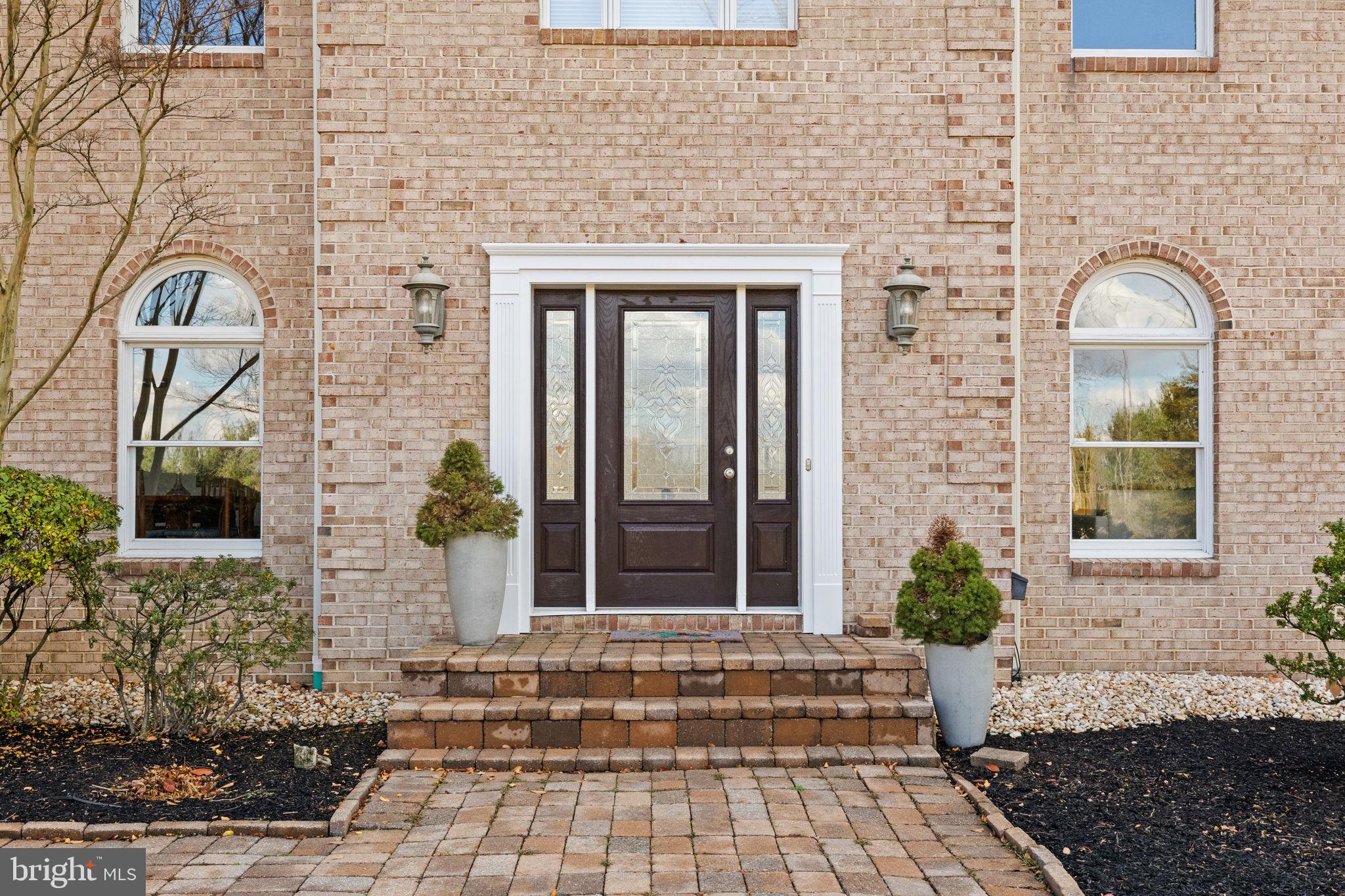 46 MAHER LANE