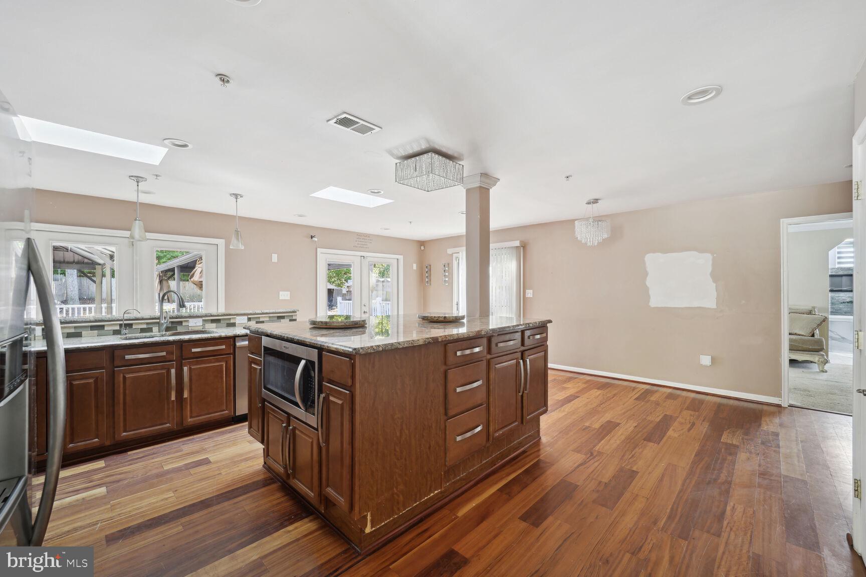 UPPER MARLBORO - Residential