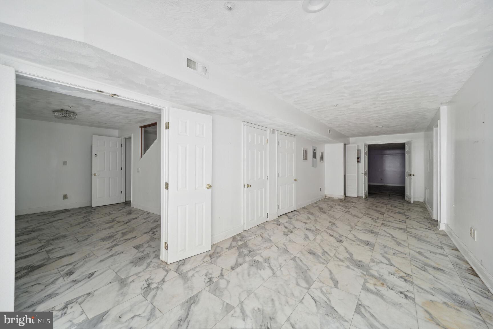 UPPER MARLBORO - Residential