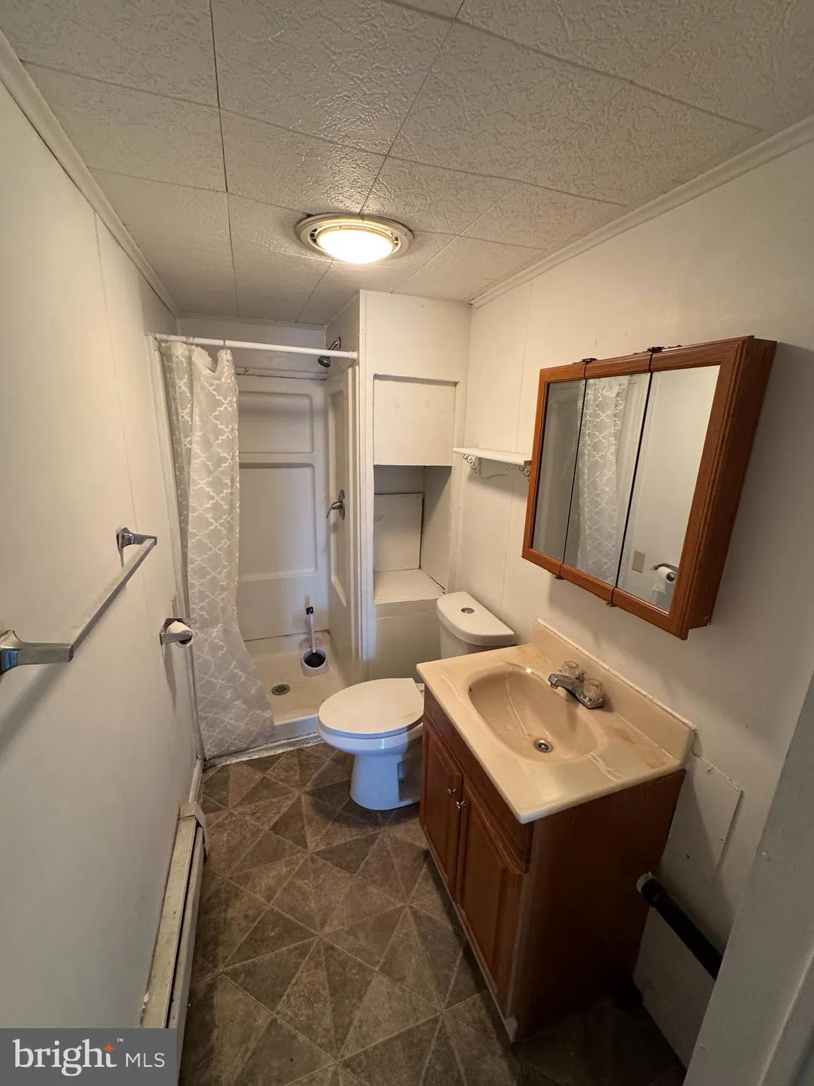 Hanover, Pennsylvania 17331, United States, 3 Bedrooms Bedrooms, ,1 BathroomBathrooms,Residential,Pending,10486