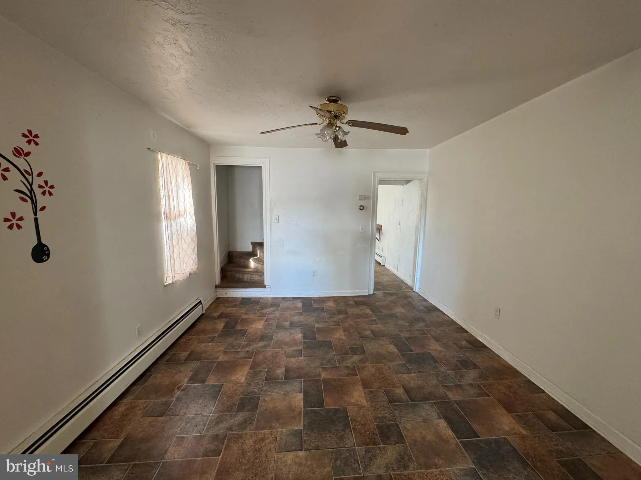 Hanover, Pennsylvania 17331, United States, 3 Bedrooms Bedrooms, ,1 BathroomBathrooms,Residential,Pending,10486