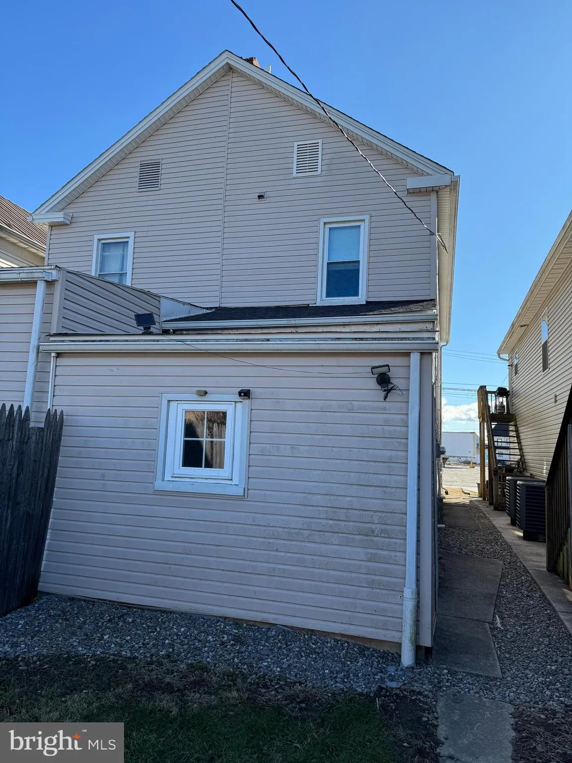 Hanover, Pennsylvania 17331, United States, 3 Bedrooms Bedrooms, ,1 BathroomBathrooms,Residential,Pending,10486