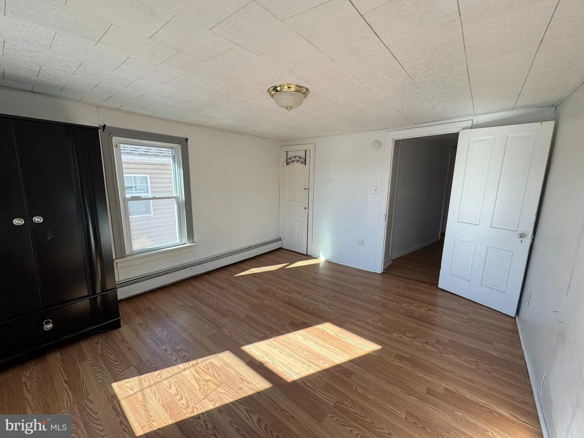 Hanover, Pennsylvania 17331, United States, 3 Bedrooms Bedrooms, ,1 BathroomBathrooms,Residential,Pending,10486