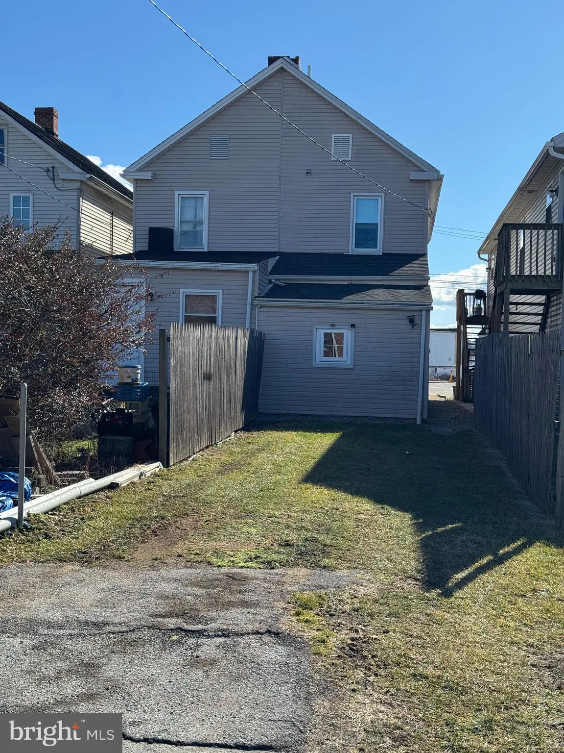 Hanover, Pennsylvania 17331, United States, 3 Bedrooms Bedrooms, ,1 BathroomBathrooms,Residential,Pending,10486