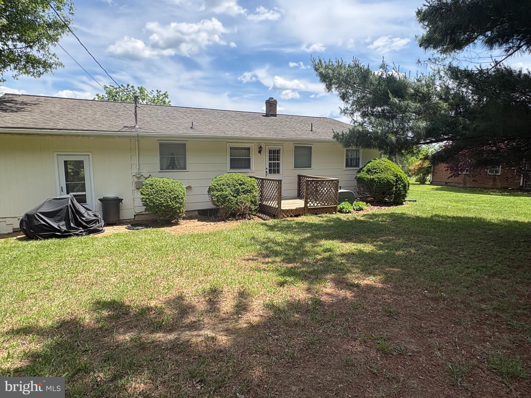 12394 LORD FAIRFAX HIGHWAY