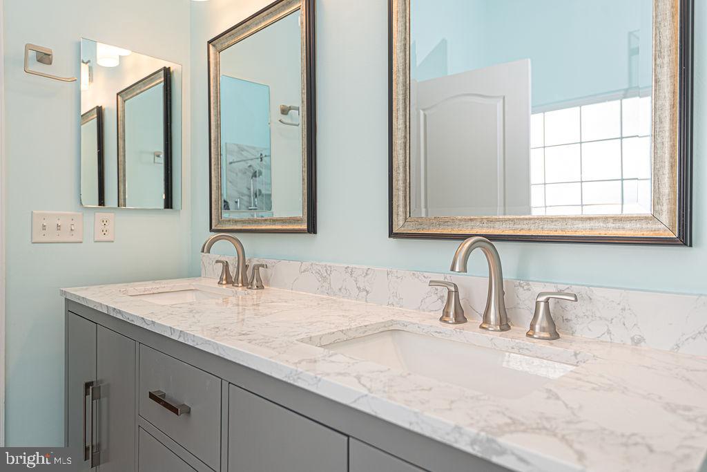 OCEAN PINES - THE PARKE - Residential