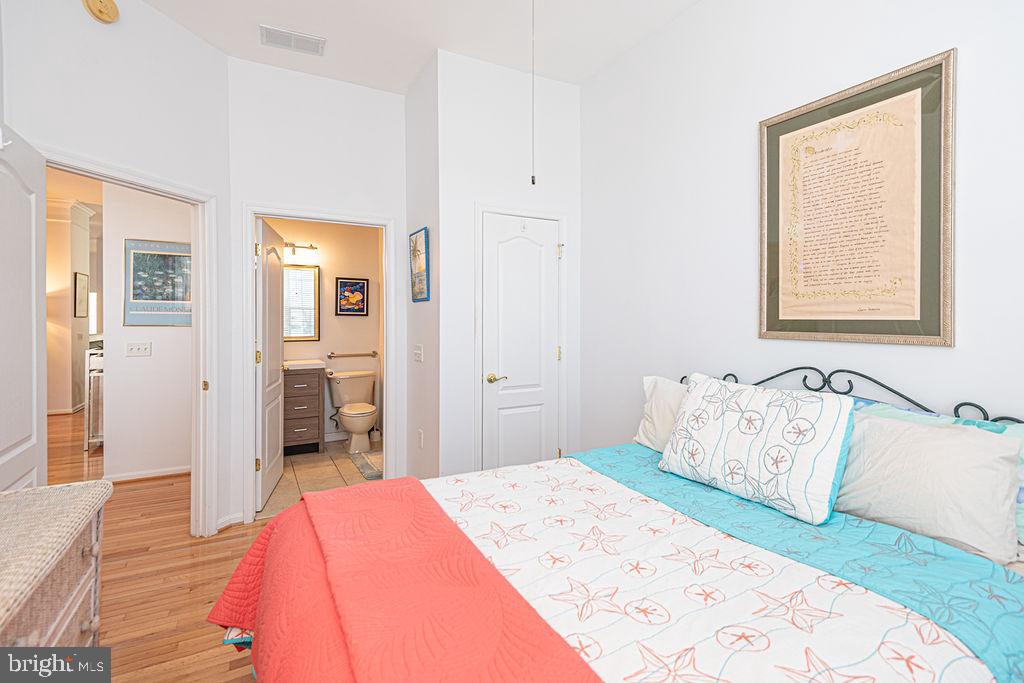 OCEAN PINES - THE PARKE - Residential