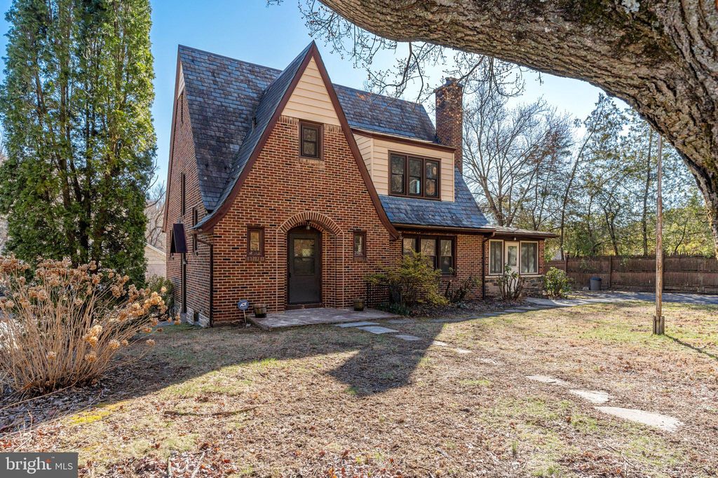 Photo of 20 Easton Road, RIEGELSVILLE, PA 18077 (MLS # PABU2117306)