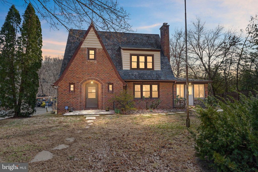 Photo of 20 Easton Road, RIEGELSVILLE, PA 18077 (MLS # PABU2117306)