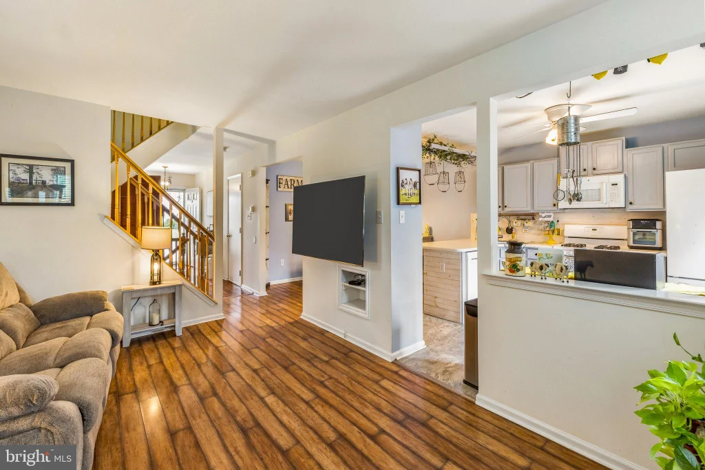 2 Hetton Court, Glassboro, NJ 08028