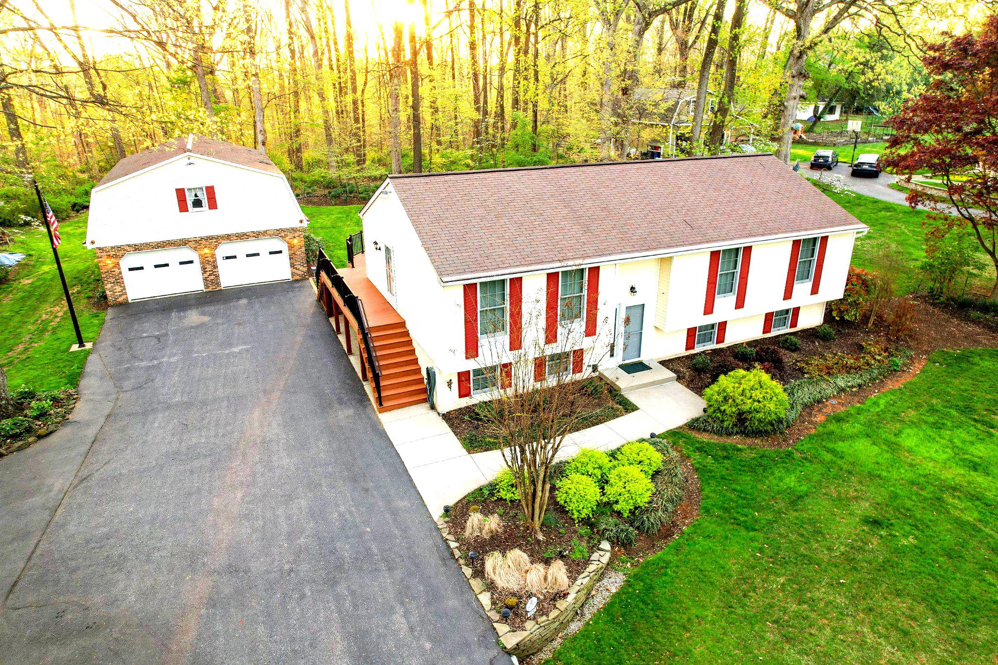 OAK FOREST PARK - Residential