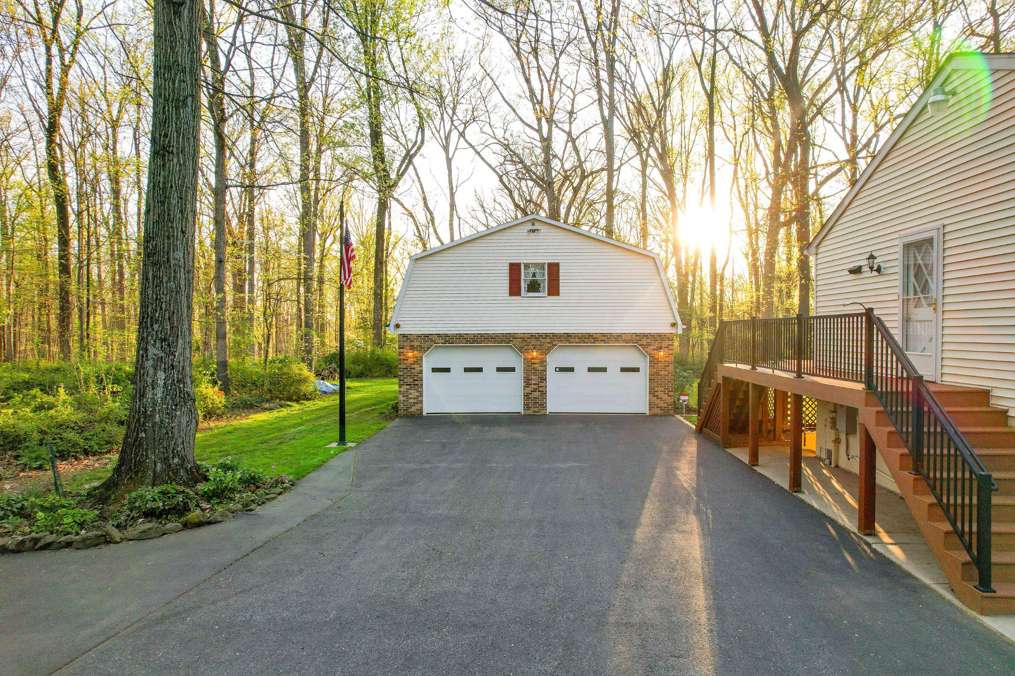 OAK FOREST PARK - Residential