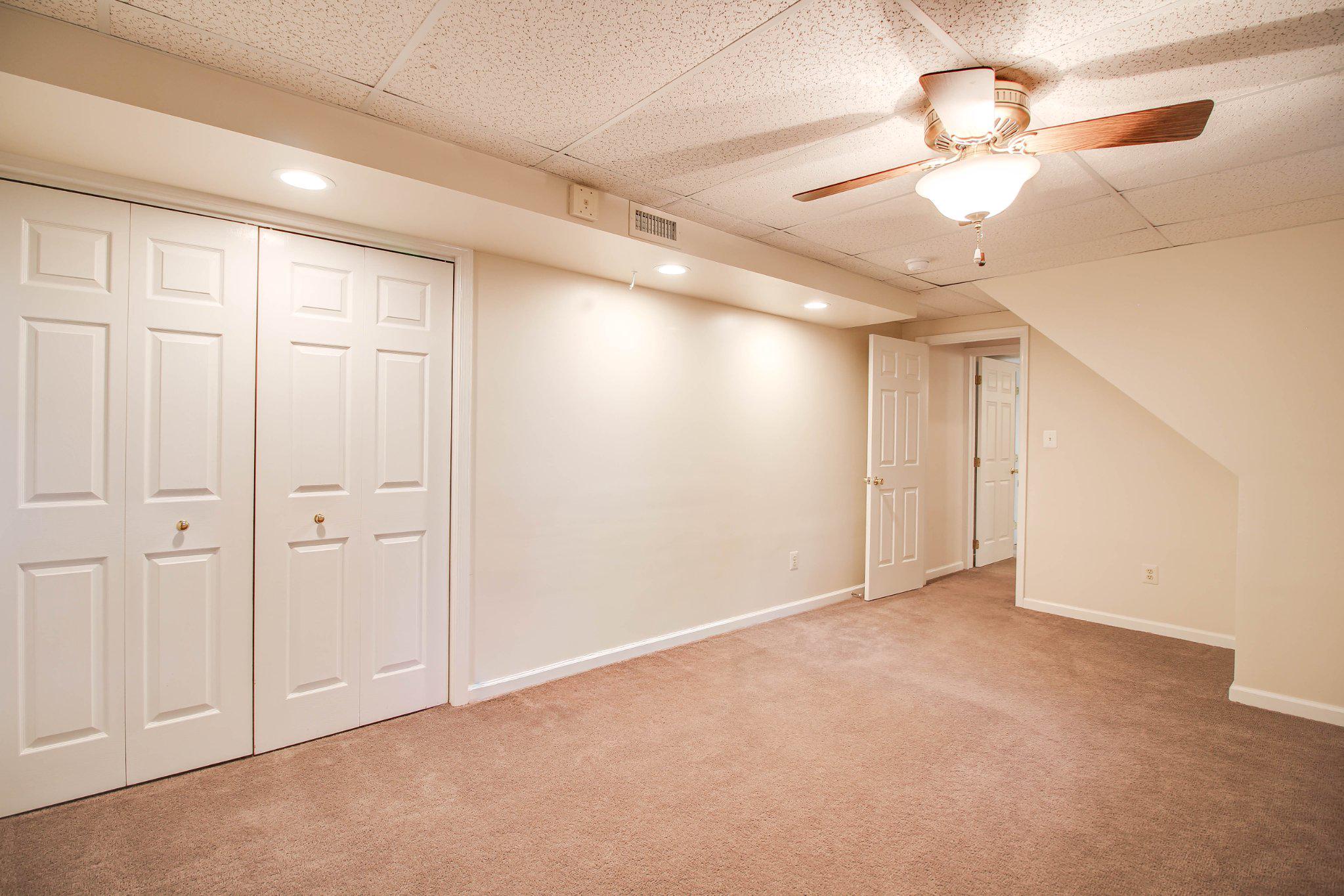 OAK FOREST PARK - Residential