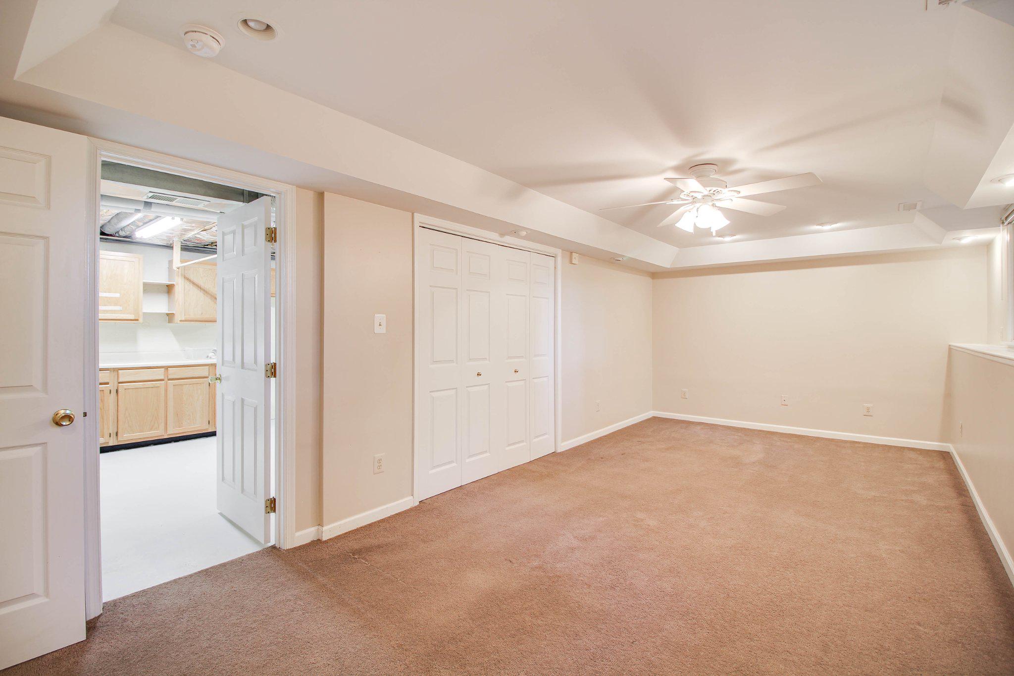 OAK FOREST PARK - Residential