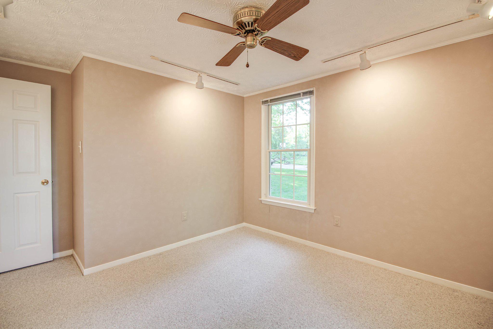 OAK FOREST PARK - Residential
