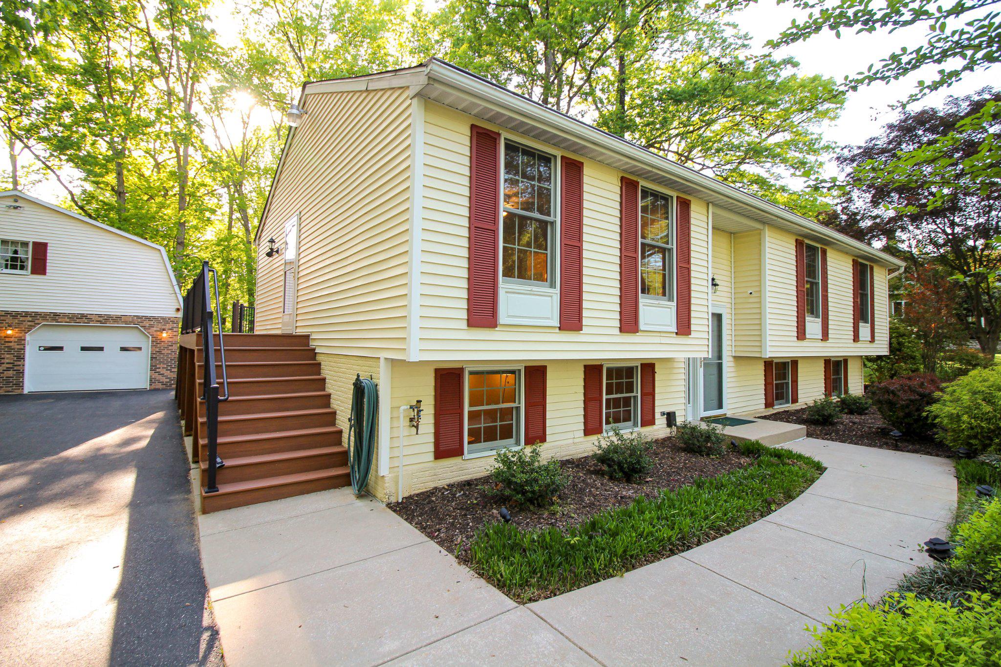 OAK FOREST PARK - Residential