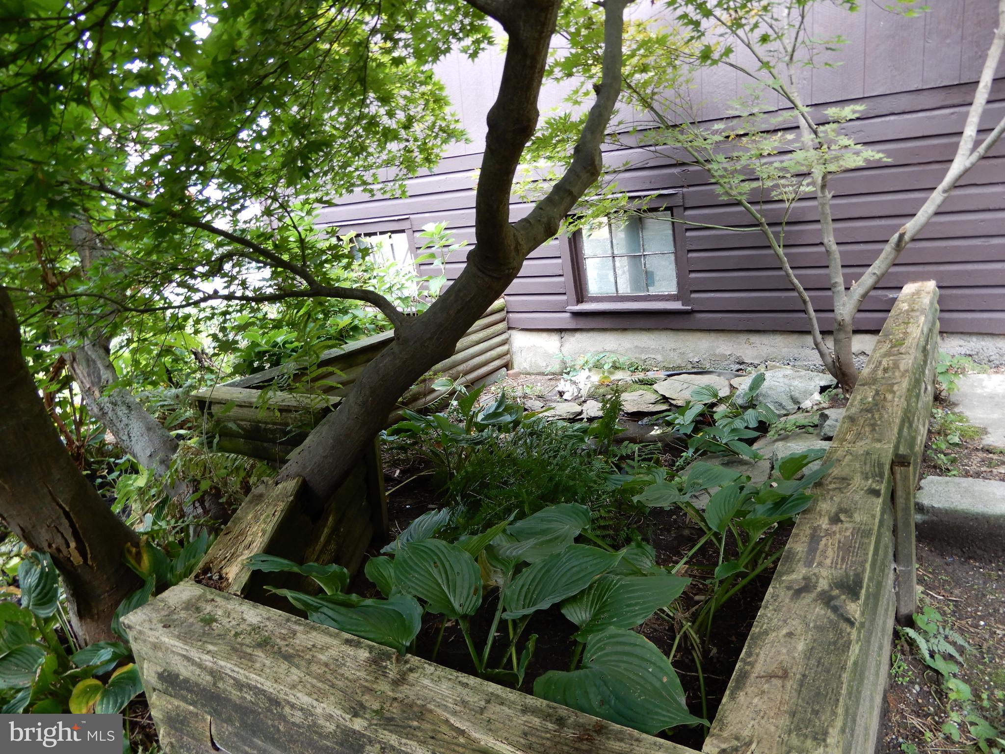 PLEASUREVILLE - Residential