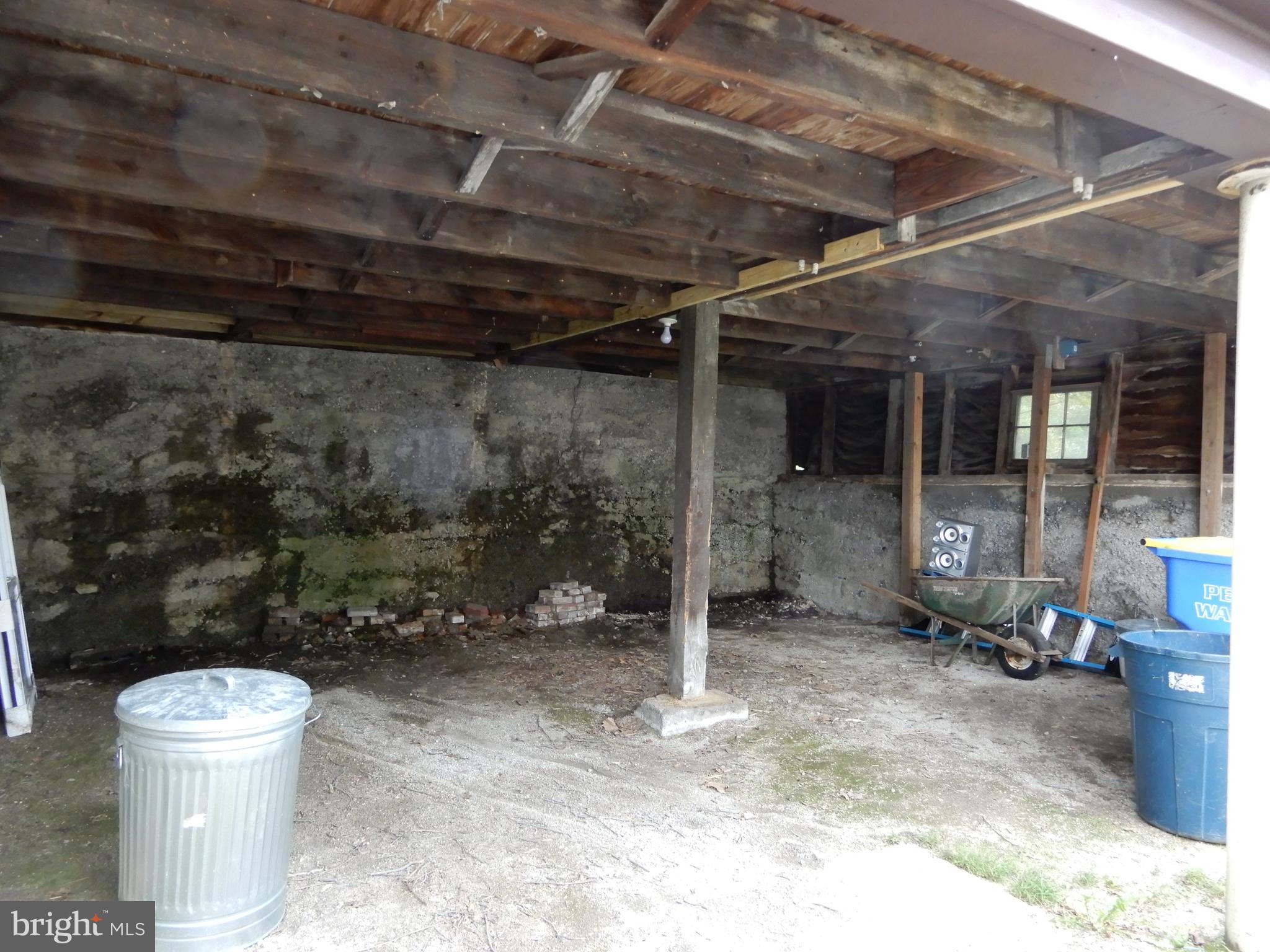 PLEASUREVILLE - Residential