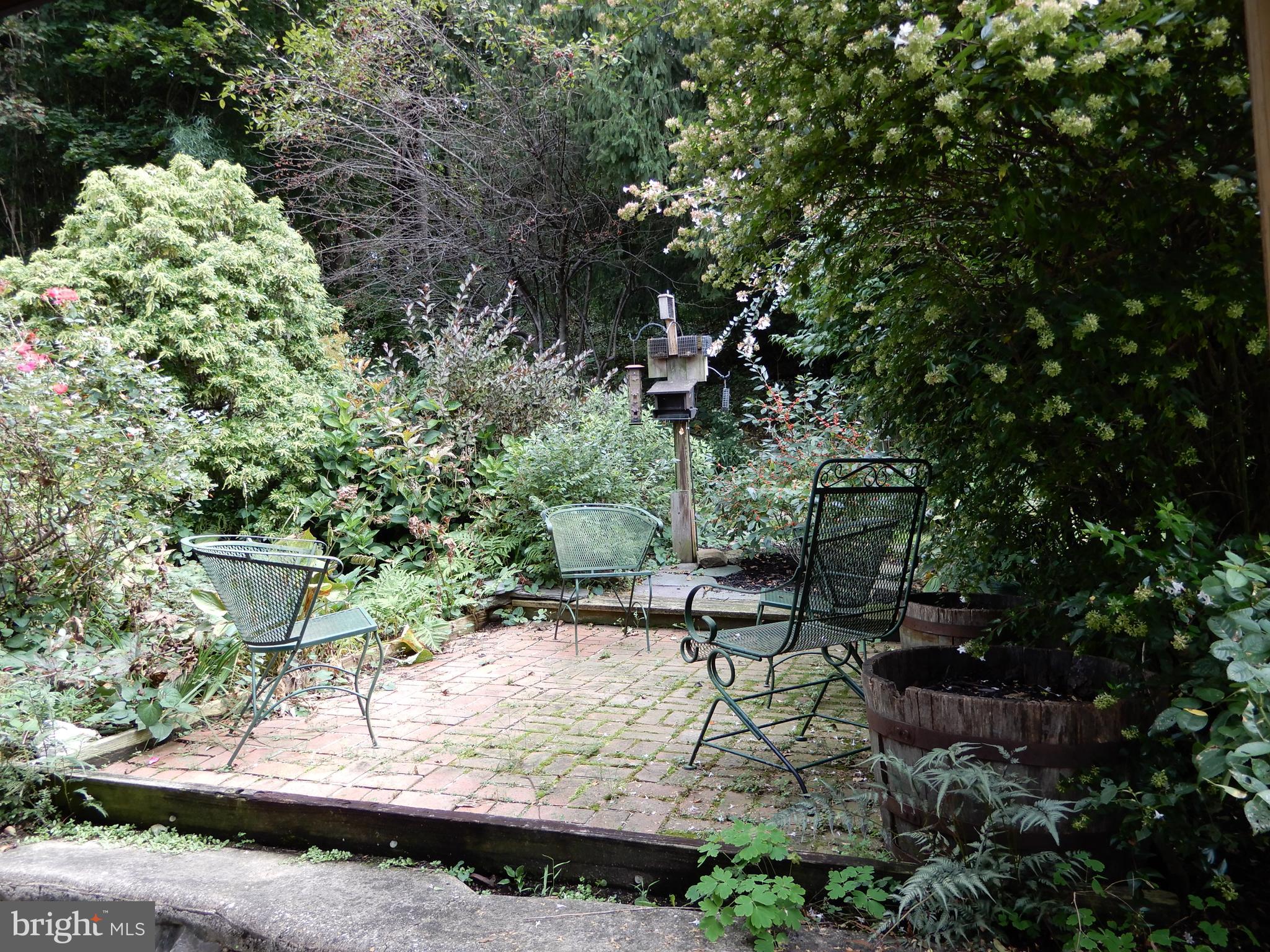 PLEASUREVILLE - Residential