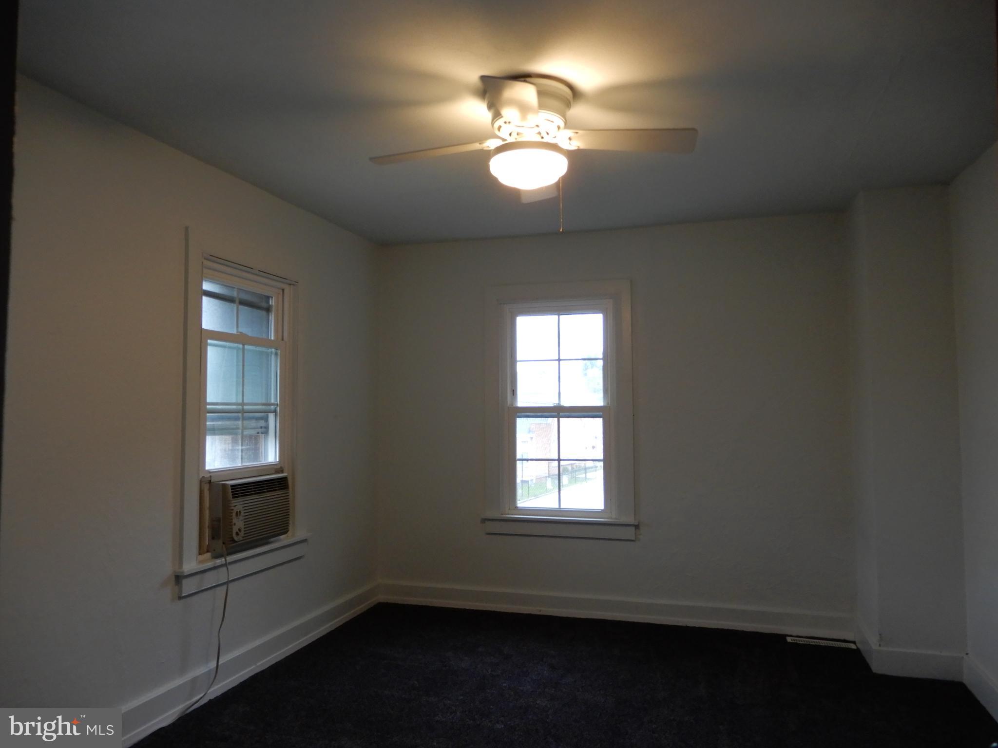 PLEASUREVILLE - Residential